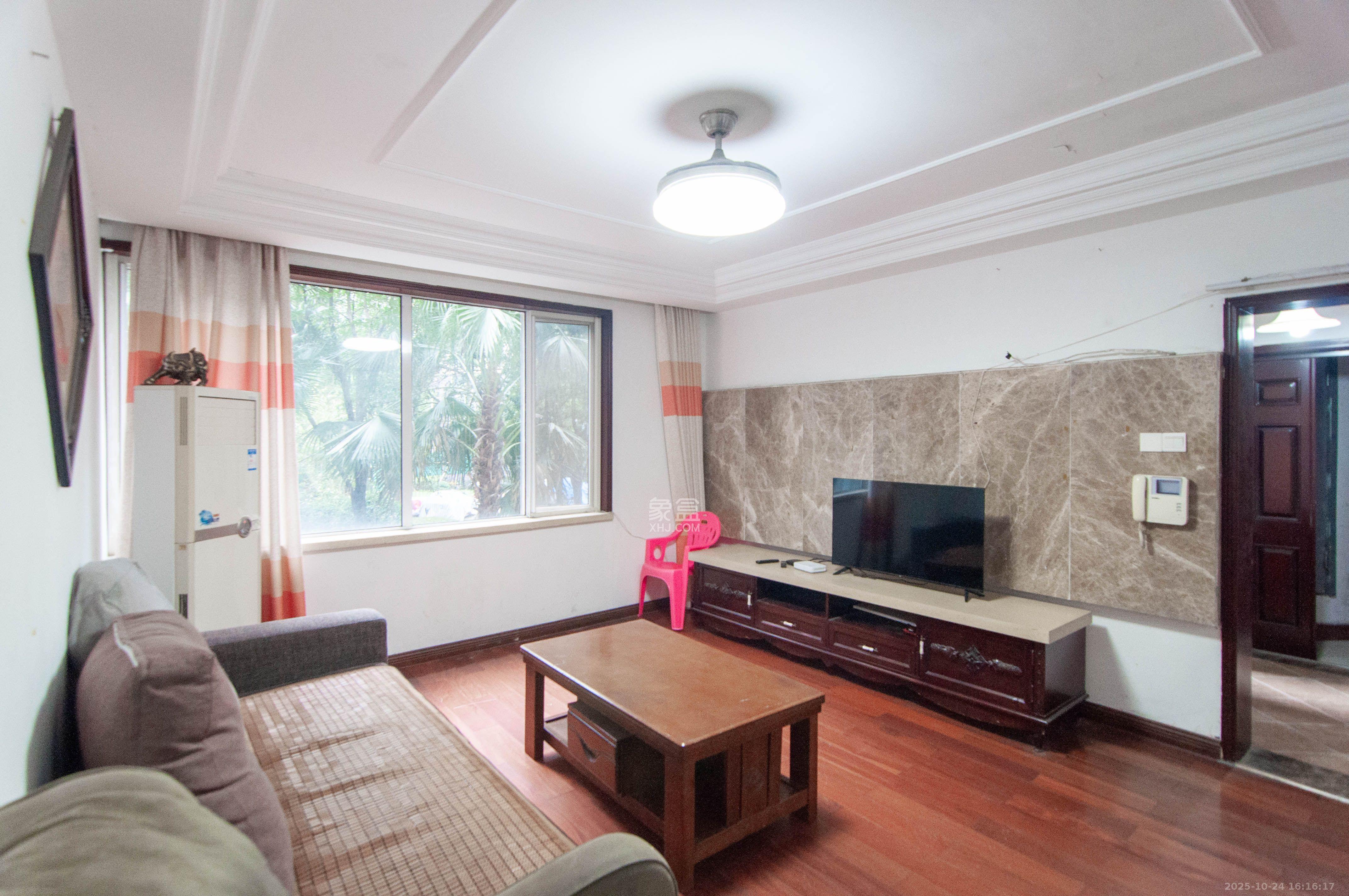 湘麓国际 4室2厅2卫 2300.0元/月 湘麓国际 4室2厅2卫 2300.0元/月室内图