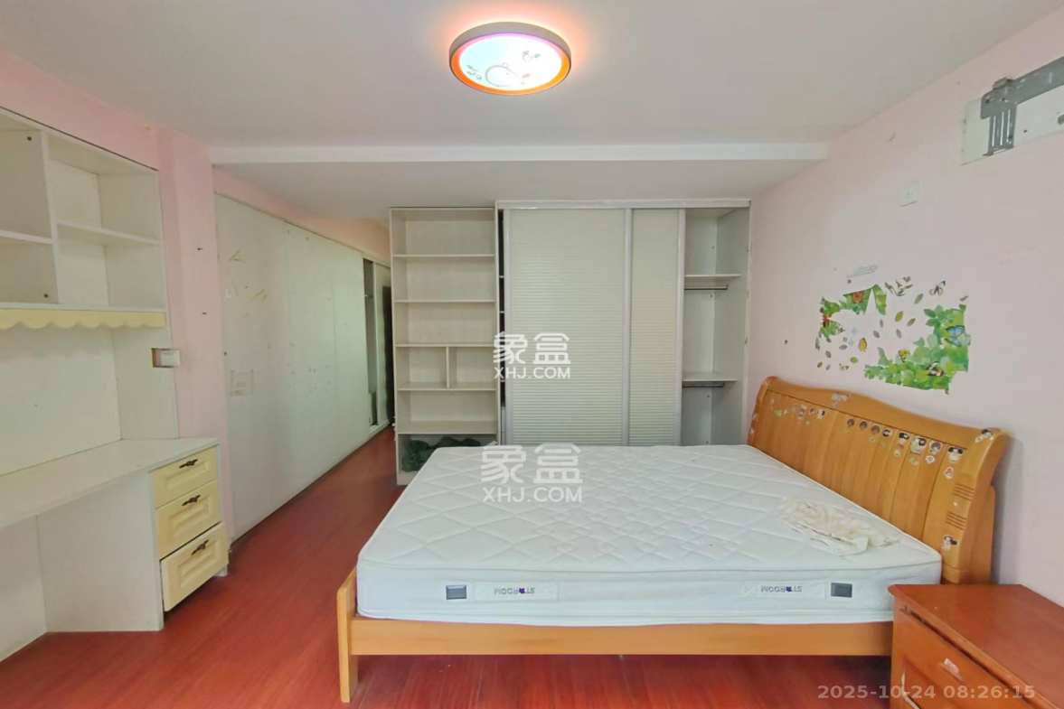 省委接待办宿舍 3室1厅1卫 2600.0元/月 省委接待办宿舍 3室1厅1卫 2600.0元/月室内图