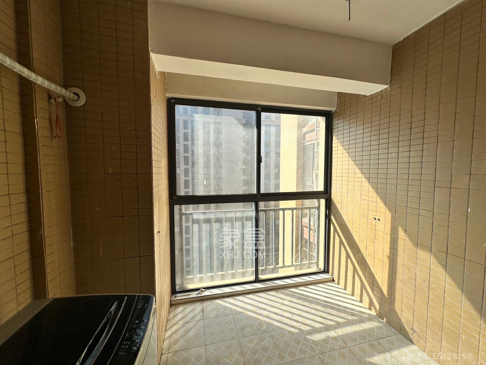 嘉福长安郡(融信澜悦、嘉福好美家园)  1室2厅1卫    2300.0元/月 嘉福长安郡(融信澜悦、嘉福好美家园)  1室2厅1卫    2300.0元/月室内图