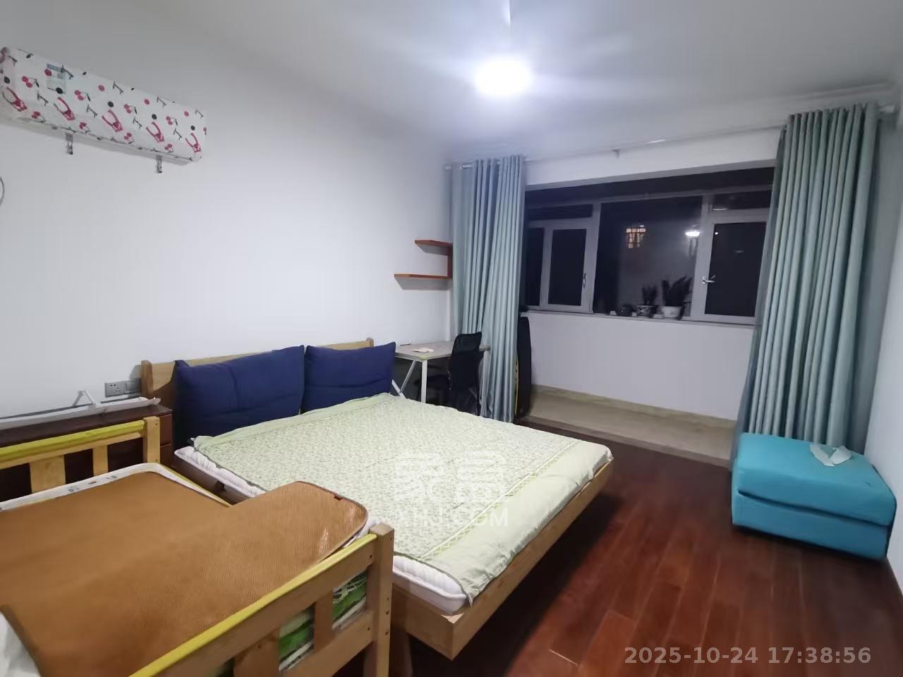 金侨城  3室2厅1卫    1600.0元/月 金侨城  3室2厅1卫    1600.0元/月室内图