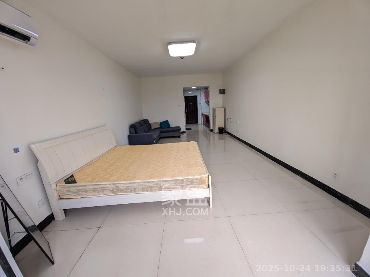 上河国际F座  1室0厅1卫    1500.0元/月 上河国际F座  1室0厅1卫    1500.0元/月室内图