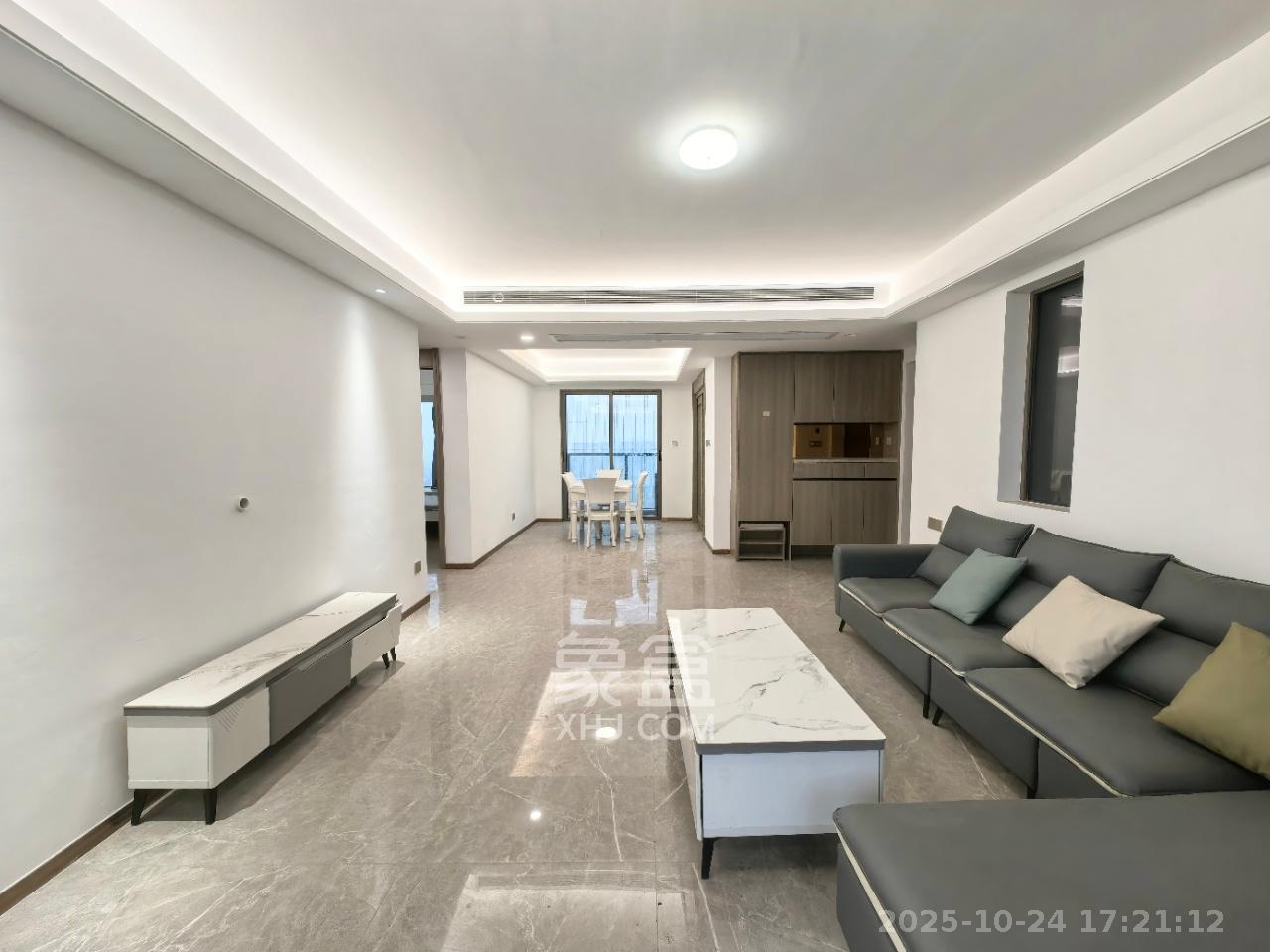 长沙溪山悦  4室2厅1卫    3300.0元/月 长沙溪山悦  4室2厅1卫    3300.0元/月室内图