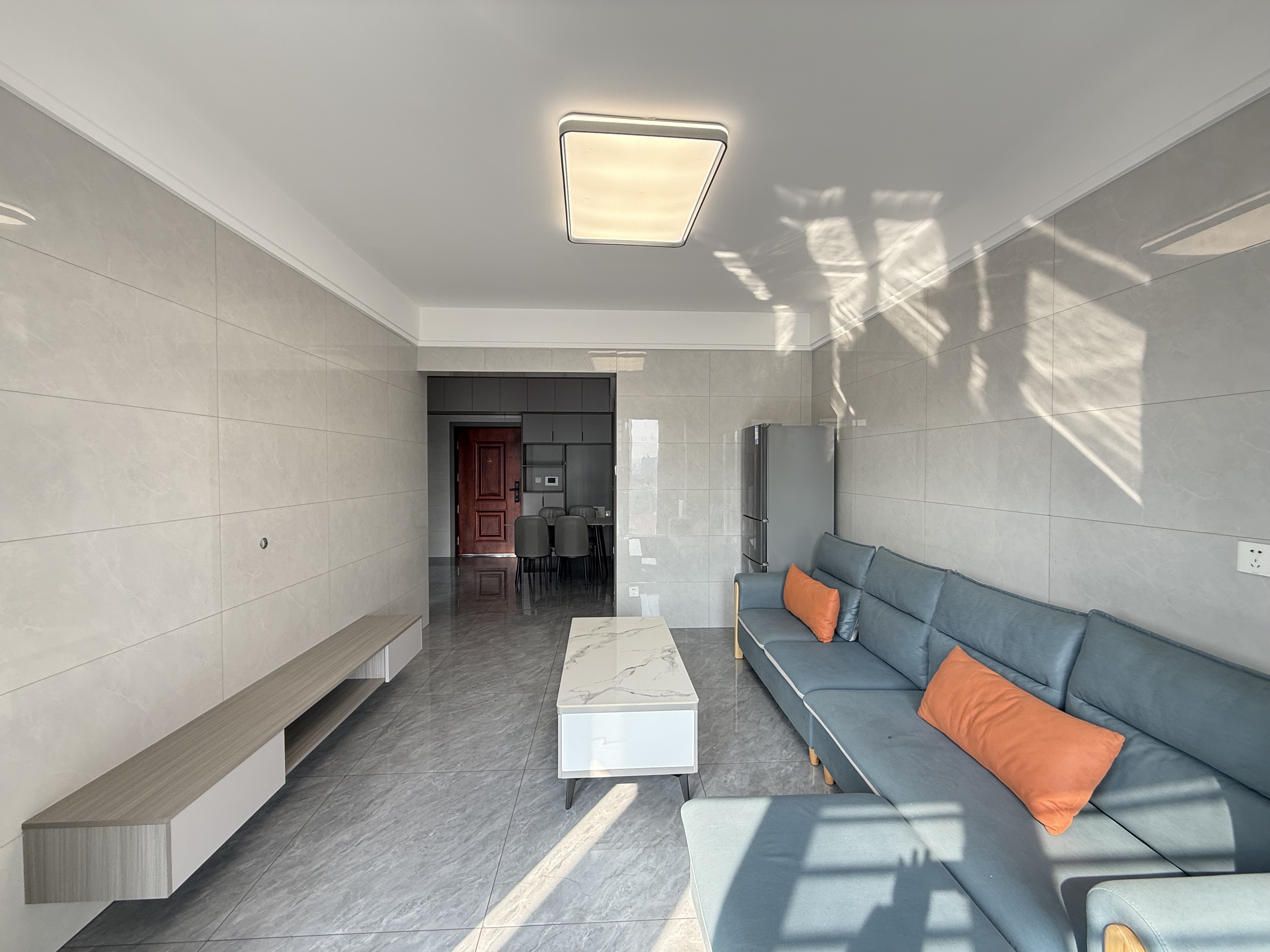 谷峰安置小区(惟德园)  2室2厅1卫    1850.0元/月 谷峰安置小区(惟德园)  2室2厅1卫    1850.0元/月户型图