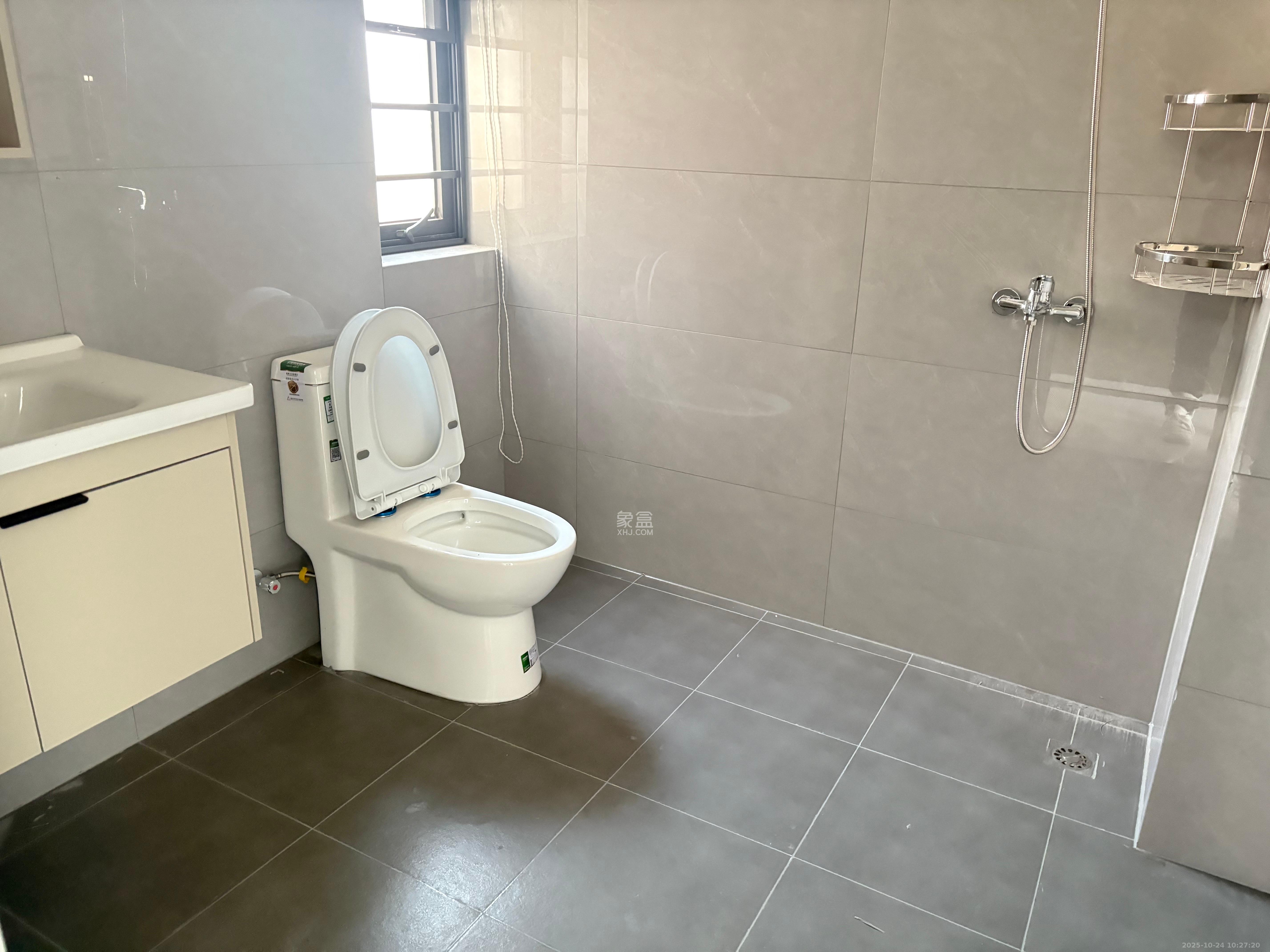 北京御园一二期（国泰嘉园）  4室2厅2卫    3000.0元/月室内图