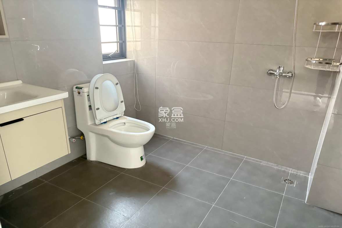 北京御园一二期(国泰嘉园) 4室2厅2卫 3000.0元/月 北京御园一二期(国泰嘉园) 4室2厅2卫 3000.0元/月室内图