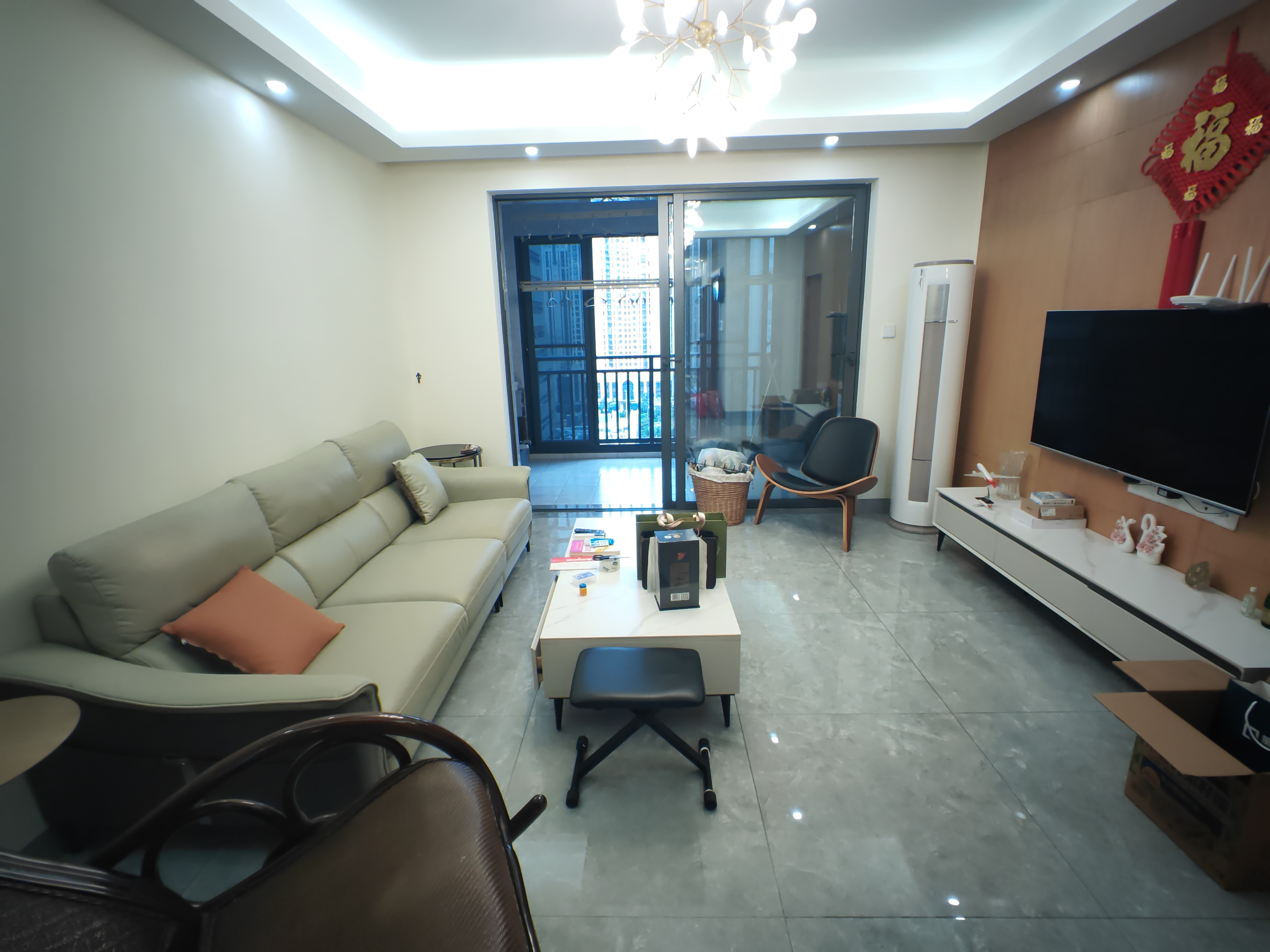 海航豪庭北苑  3室2厅2卫    6500.0元/月