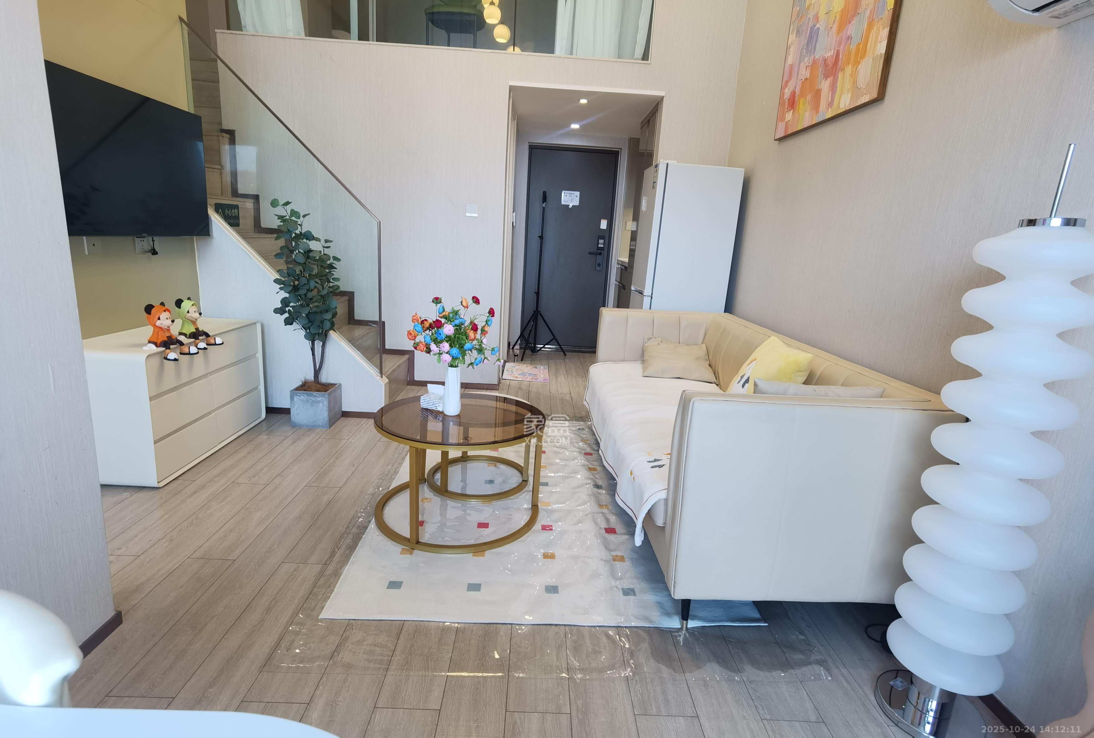 华远华时代  2室1厅1卫    2900.0元/月 华远华时代  2室1厅1卫    2900.0元/月室内图1