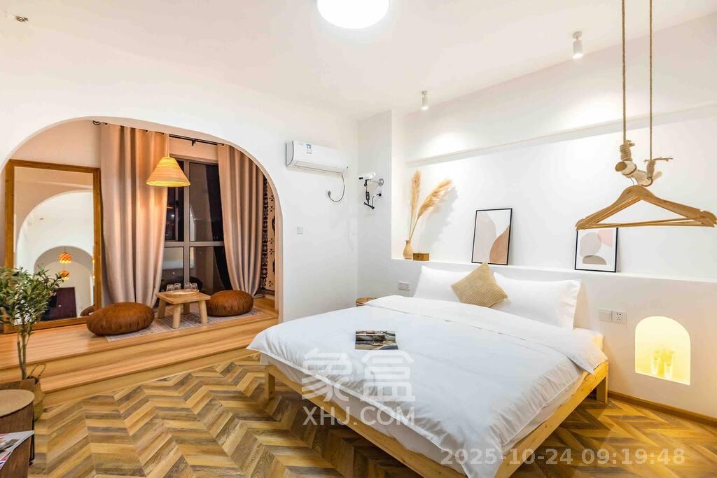 上城金都  1室1厅1卫    2100.0元/月室内图