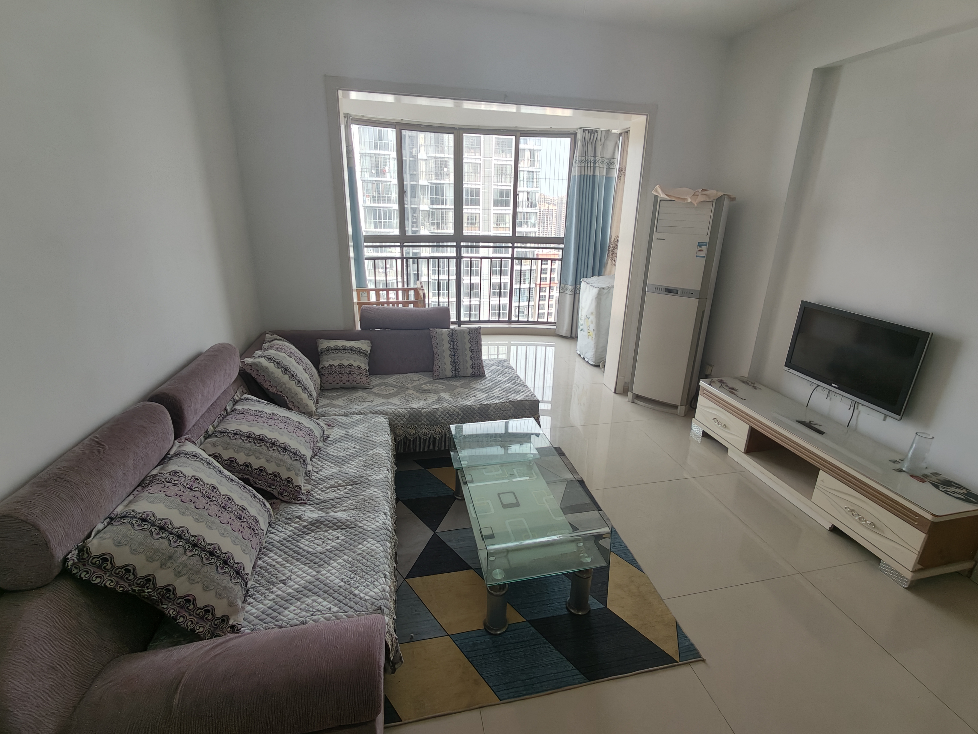 明兴花苑 2室2厅1卫 1400.0元/月 明兴花苑 2室2厅1卫 1400.0元/月室内图