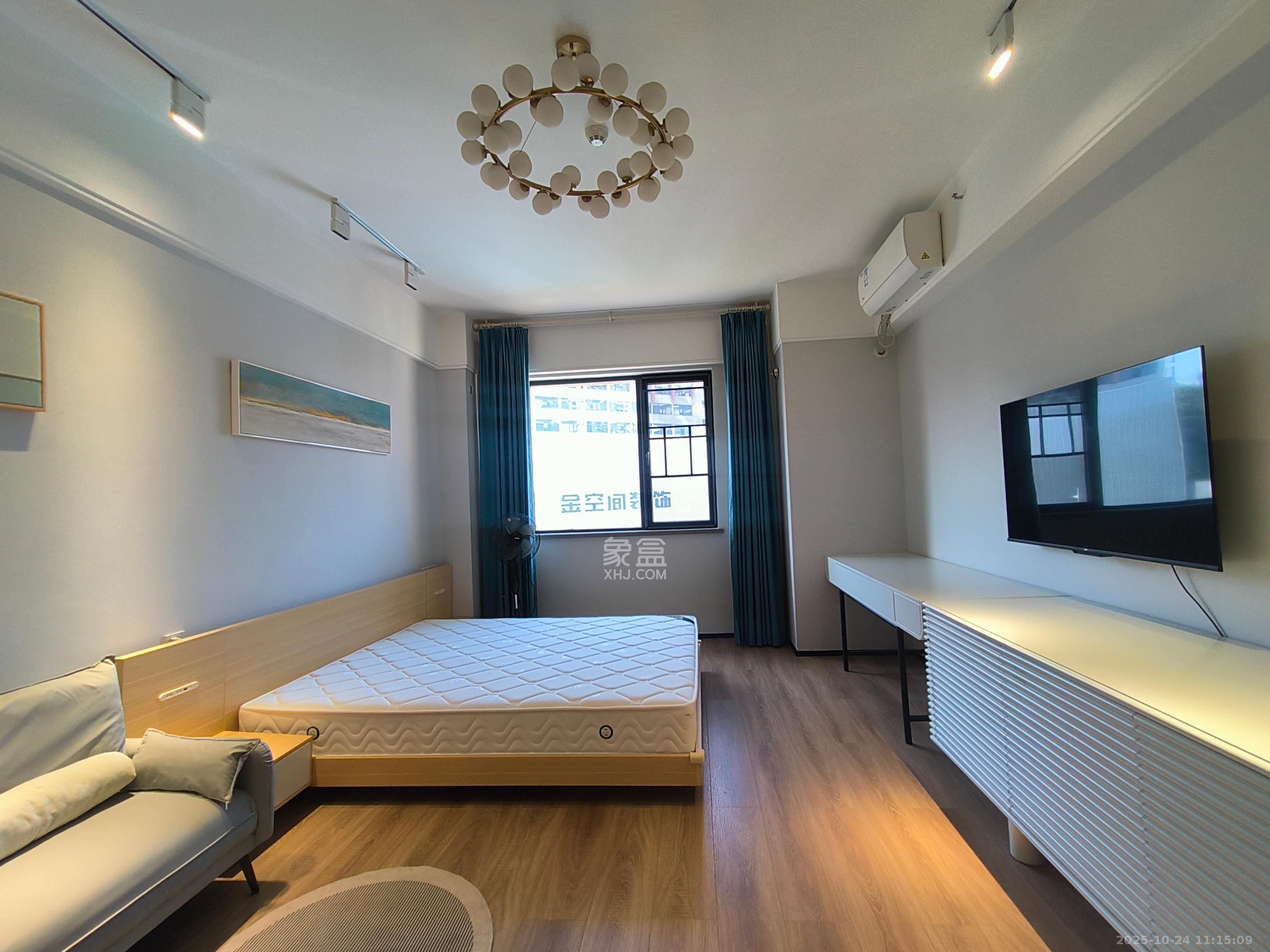 旭辉都会山 1室1厅1卫 1800.0元/月 旭辉都会山 1室1厅1卫 1800.0元/月室内图