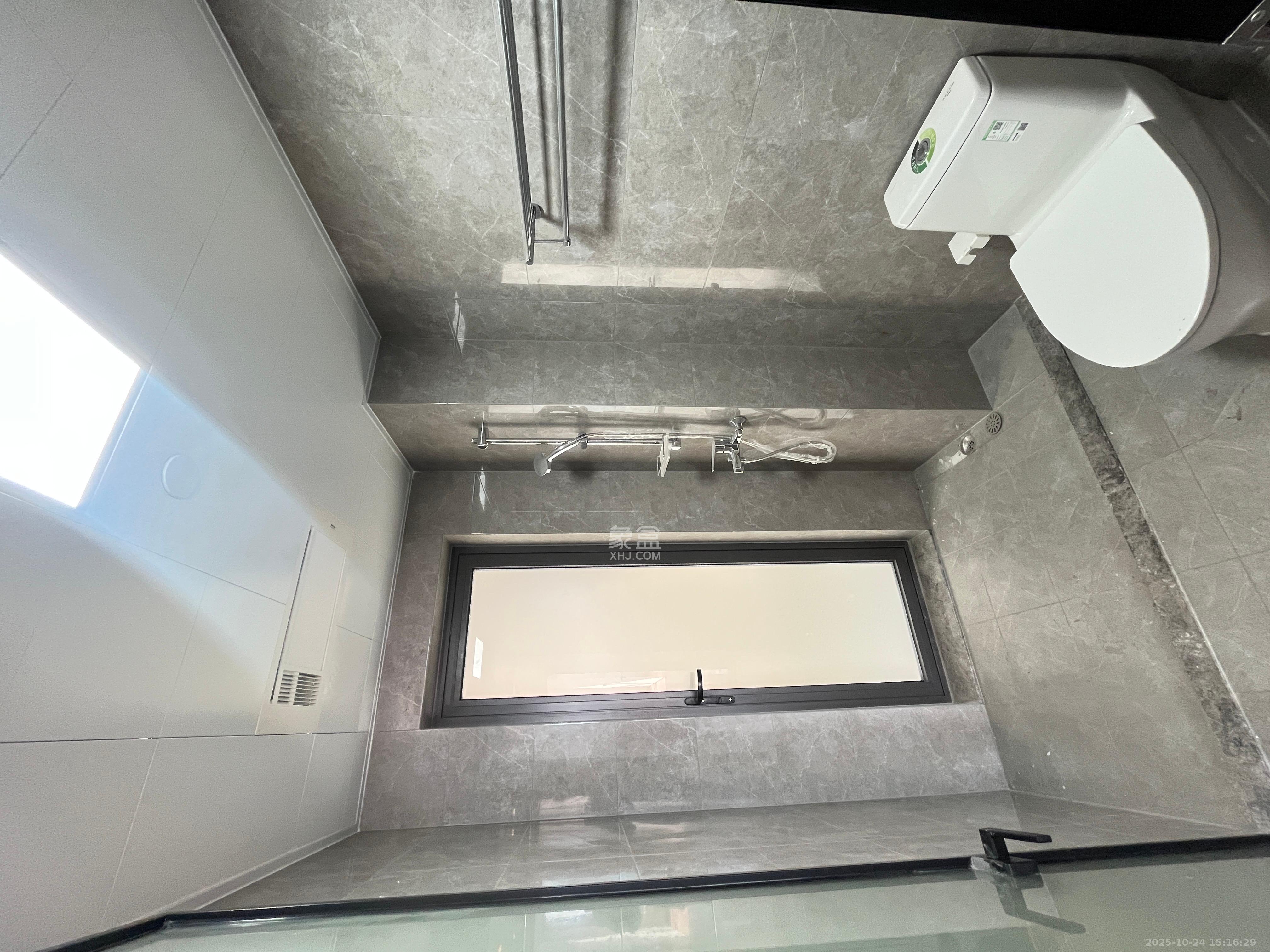 北辰瀚江府 3室2厅2卫 6000.0元/月 北辰瀚江府 3室2厅2卫 6000.0元/月室内图