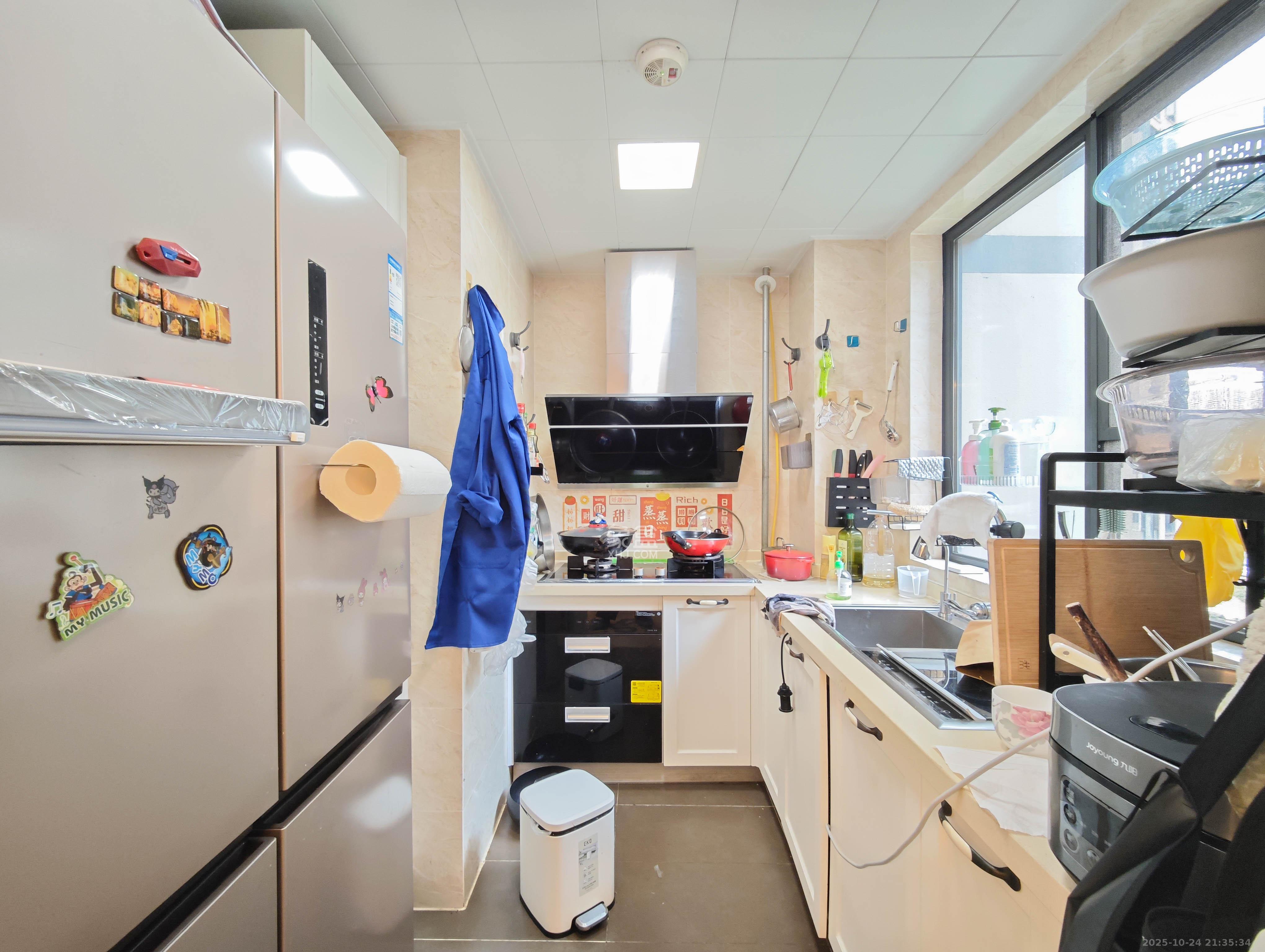 万科魅力之城观澜里 4室2厅2卫 210.0万 万科魅力之城观澜里 4室2厅2卫 210.0万其他