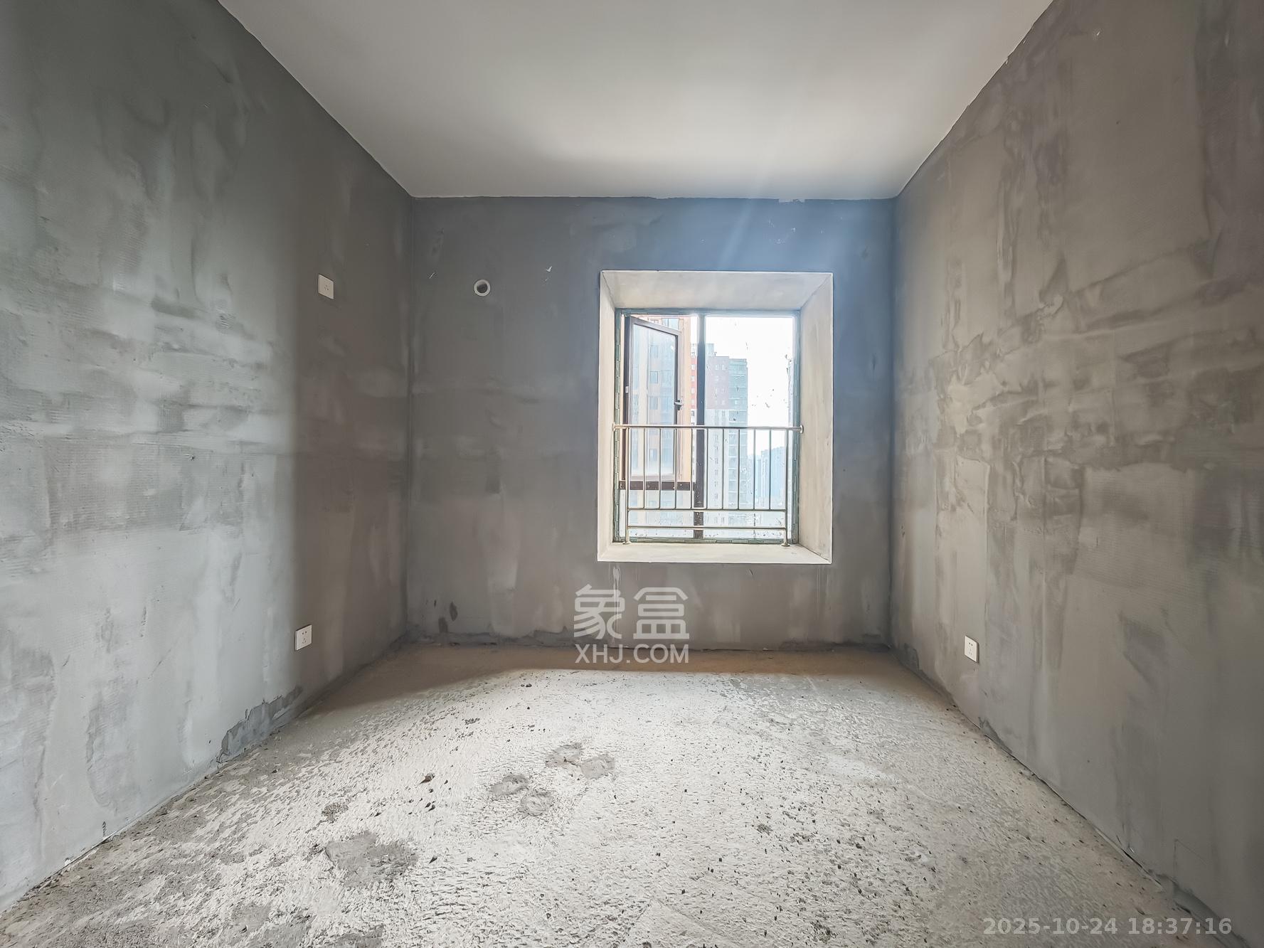 鸿邦国际城  3室2厅2卫    79.0万卧室