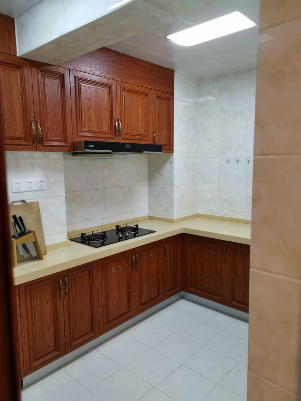 海航城  4室2厅2卫    4500.0元/月室内图