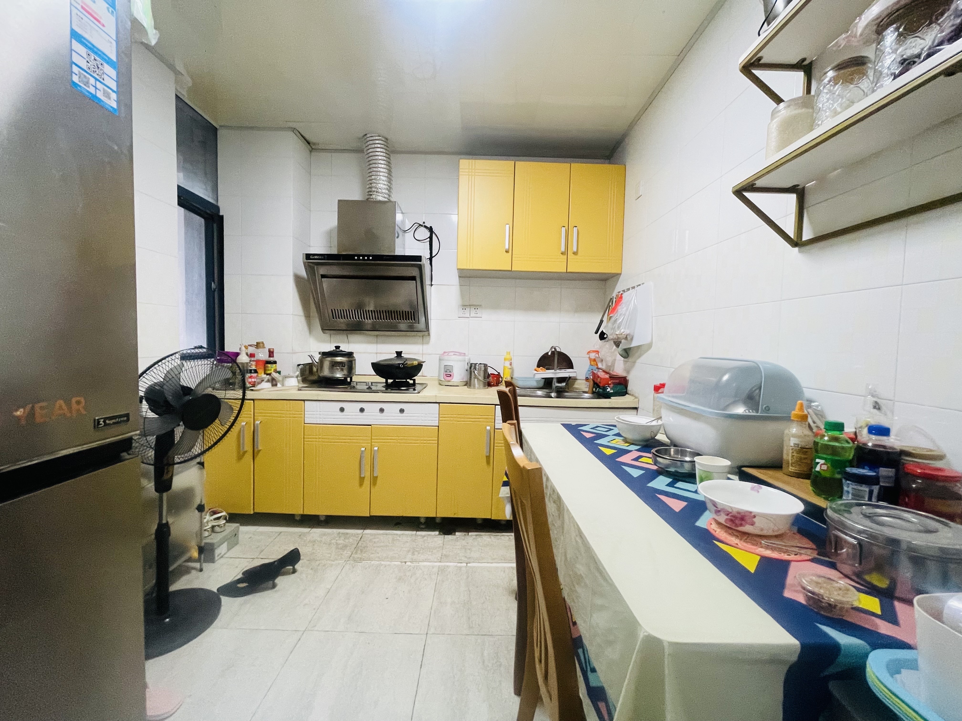 瑞特广场  2室1厅1卫    80.0万客厅