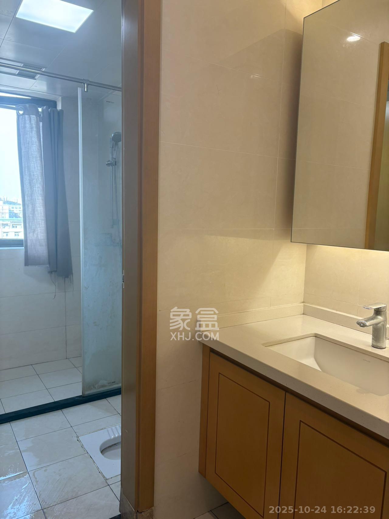 中建璟和城  4室2厅2卫    2800.0元/月室内图