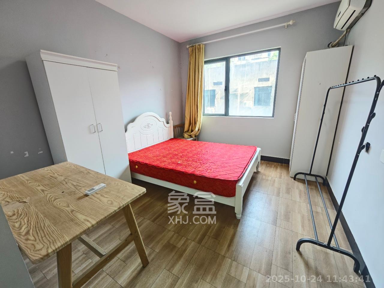 荣盛花语书苑  3室2厅1卫    2300.0元/月室内图