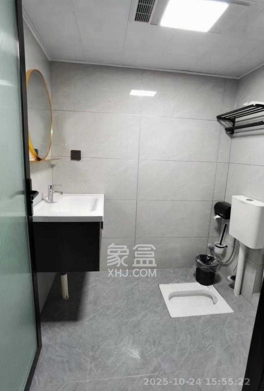 润和国际广场  2室1厅1卫    2300.0元/月 润和国际广场  2室1厅1卫    2300.0元/月室内图