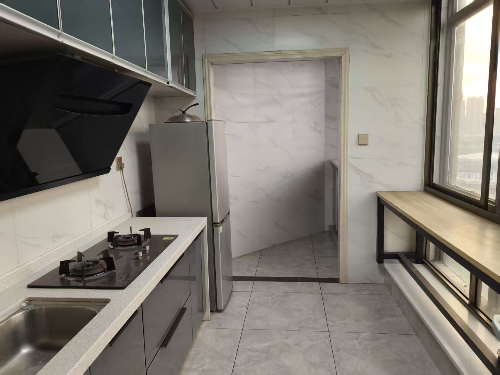 康城上品 2室1厅1卫 1500.0元/月 康城上品 2室1厅1卫 1500.0元/月室内图