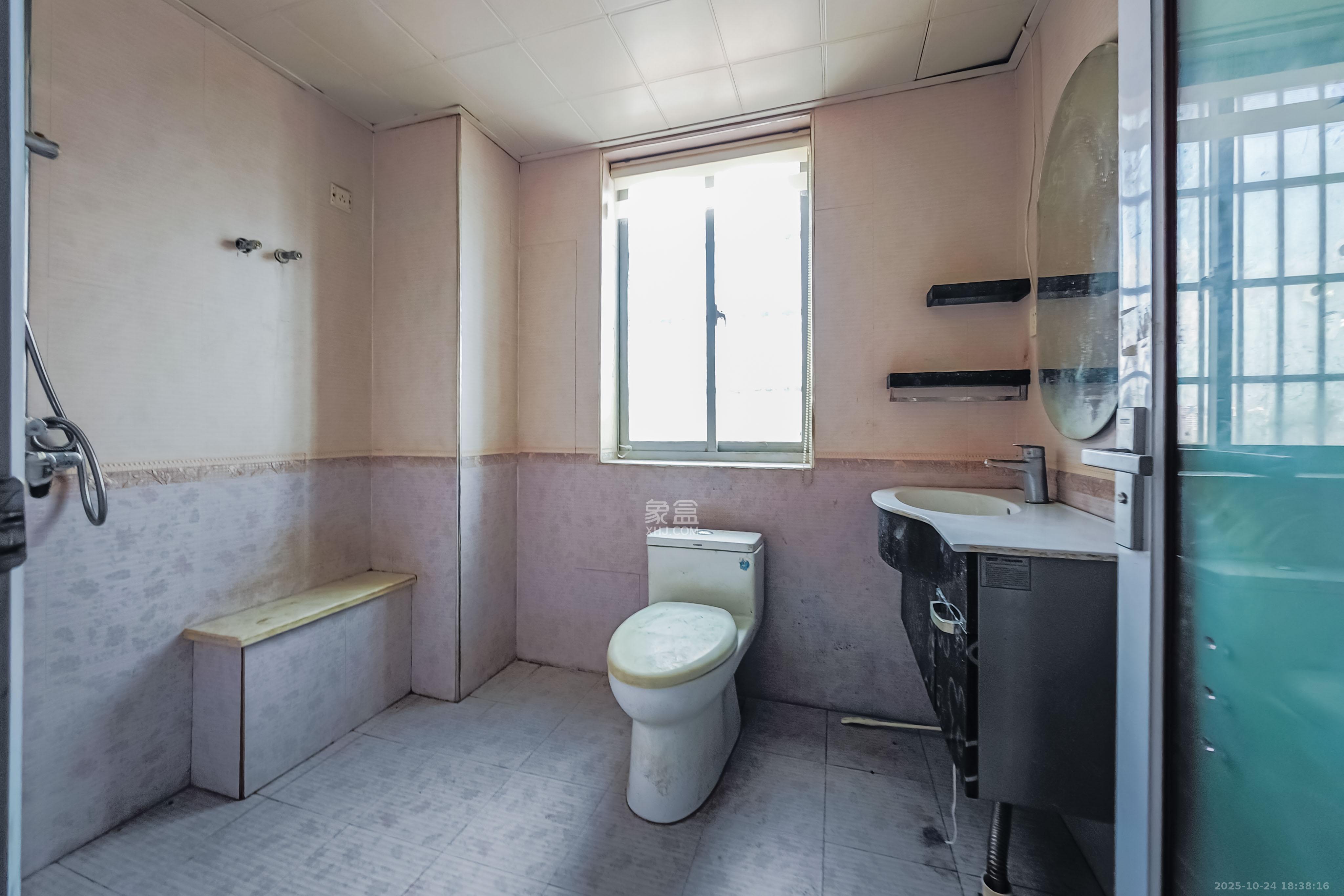 汇城上筑  3室2厅2卫    85.0万 汇城上筑  3室2厅2卫    85.0万其他