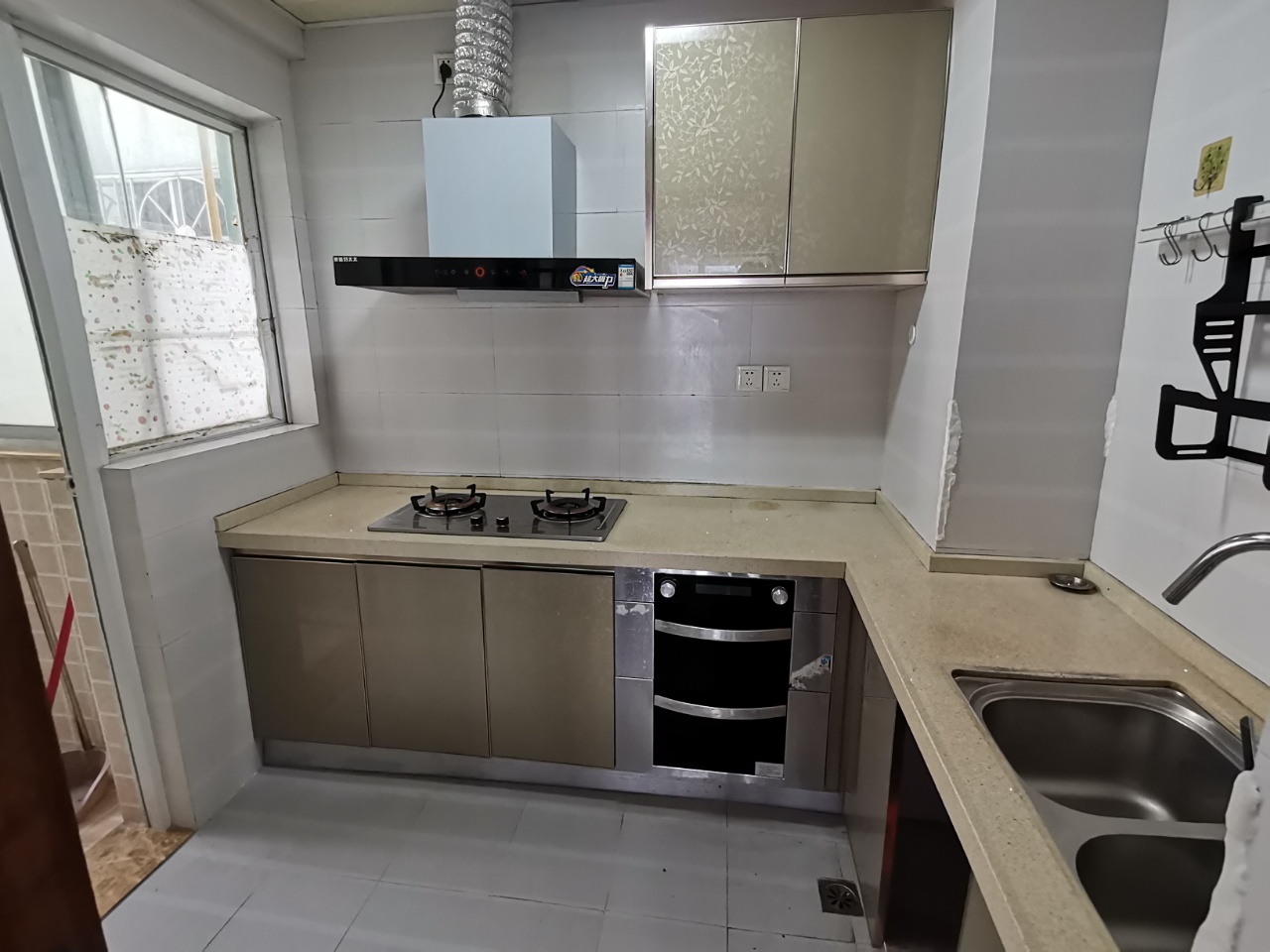 龙泉家园  3室2厅2卫    148.0万 龙泉家园  3室2厅2卫    148.0万室内图