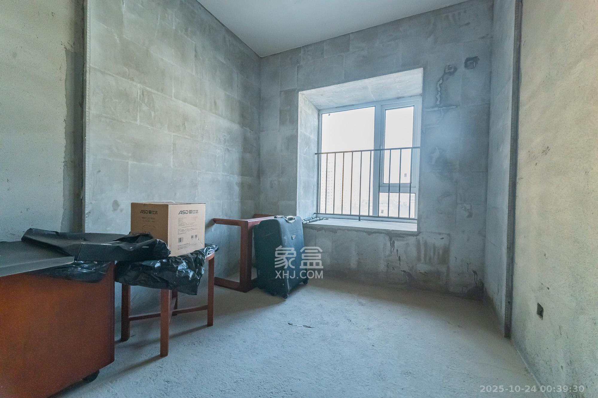 海伦春天  4室2厅2卫    92.0万 海伦春天  4室2厅2卫    92.0万其他