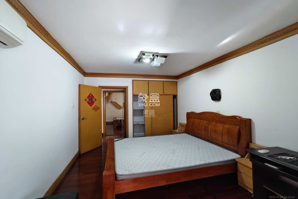 蒋家垅社区 2室1厅1卫 1500.0元/月 蒋家垅社区 2室1厅1卫 1500.0元/月室内图