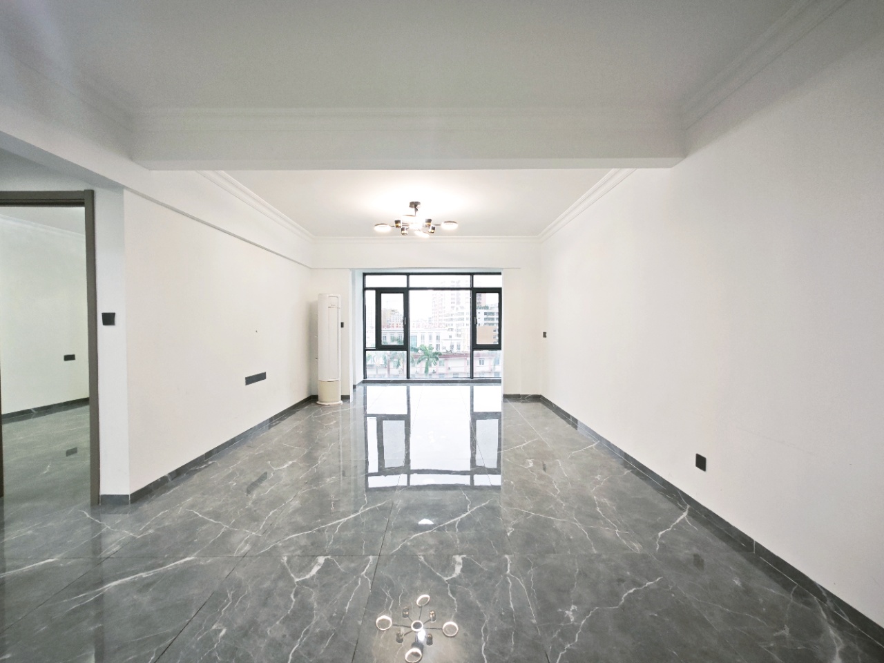 和谐家园(锦和广场) 2室1厅1卫 3500.0元/月 和谐家园(锦和广场) 2室1厅1卫 3500.0元/月室内图