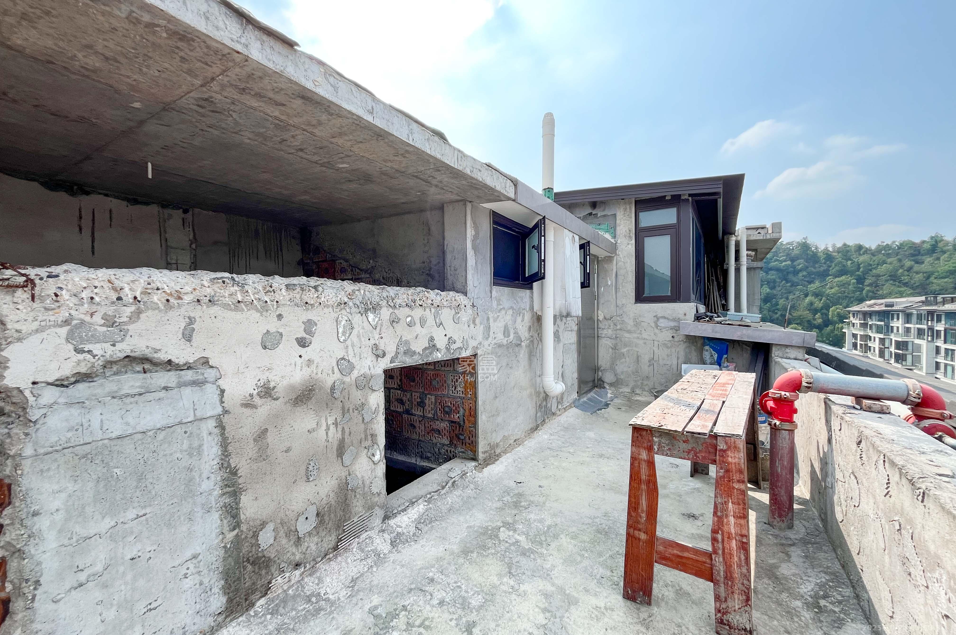 祥源森林之光  5室2厅3卫    288.0万其他