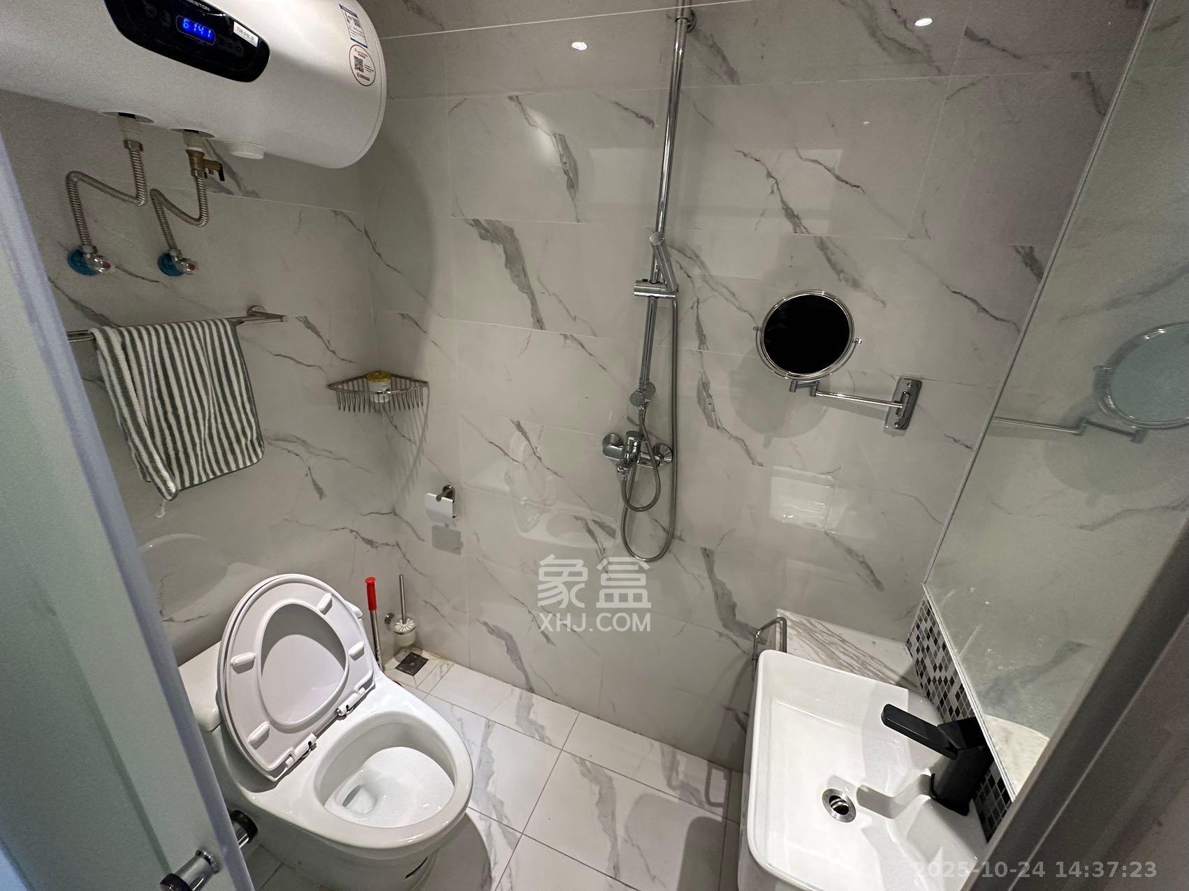 恒大誉府（融誉商业中心）  1室0厅0卫    1600.0元/月