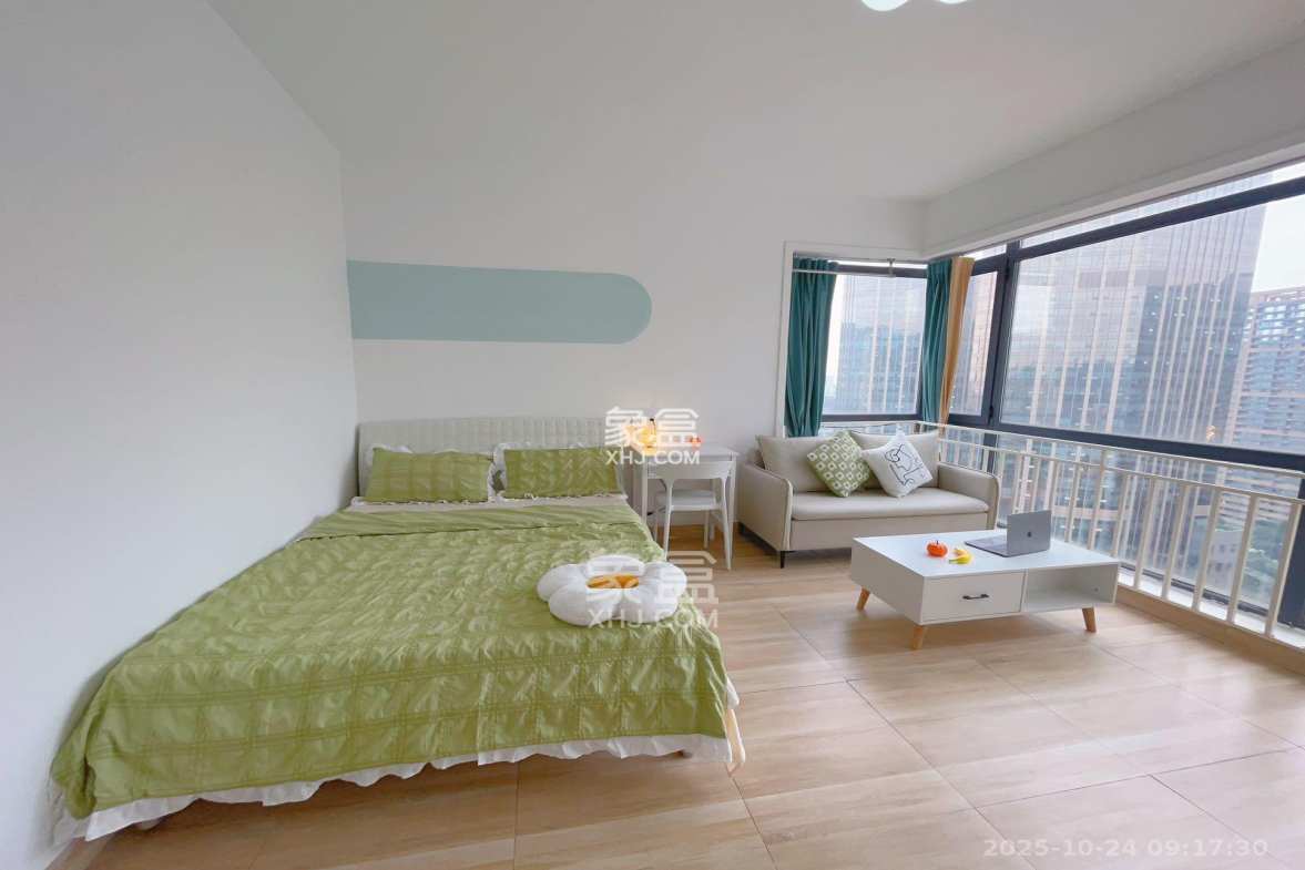 三万英尺  1室1厅1卫    2000.0元/月 三万英尺  1室1厅1卫    2000.0元/月室内图