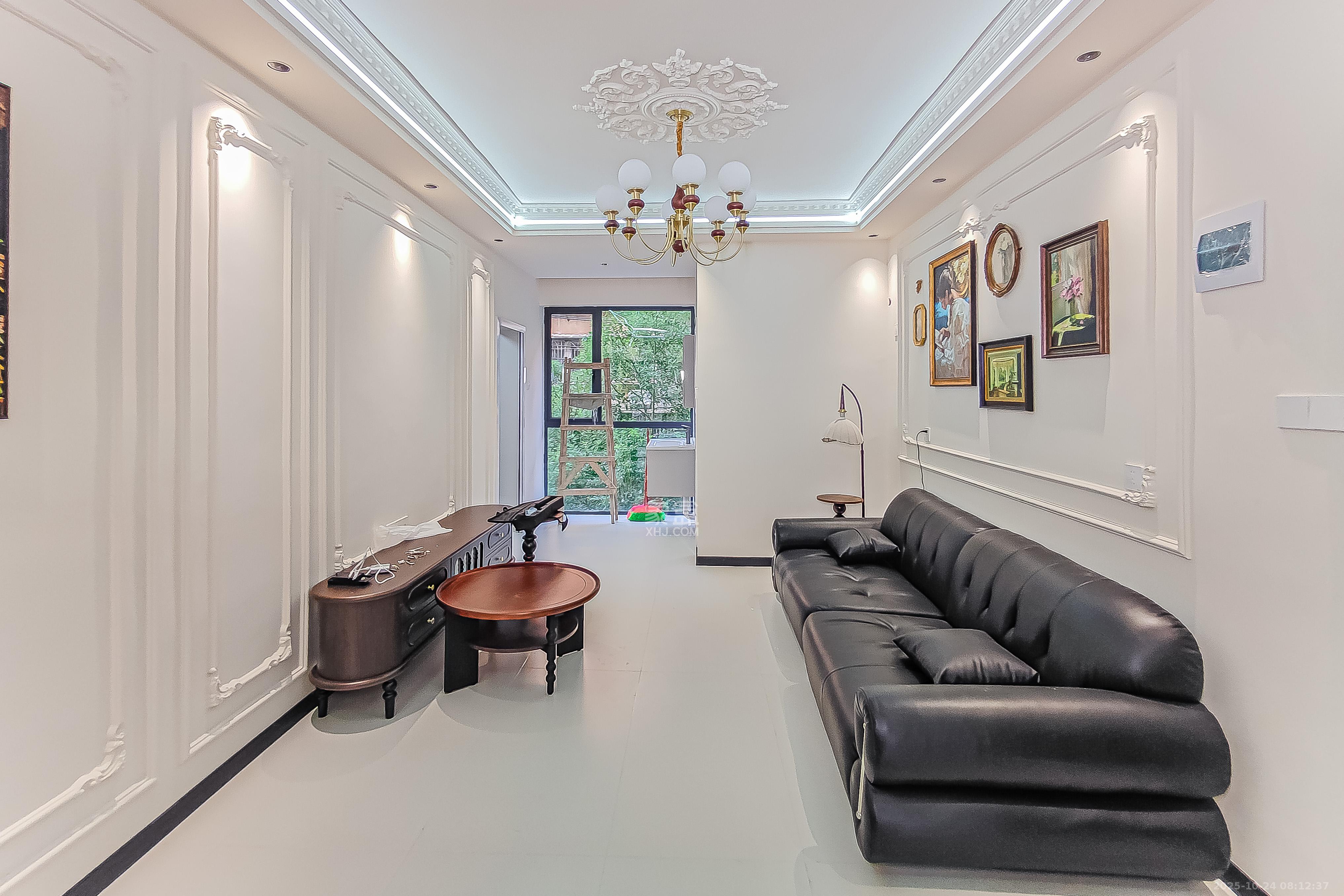 生资公司宿舍(雨花亭) 3室1厅1卫 48.8万 生资公司宿舍(雨花亭) 3室1厅1卫 48.8万客厅