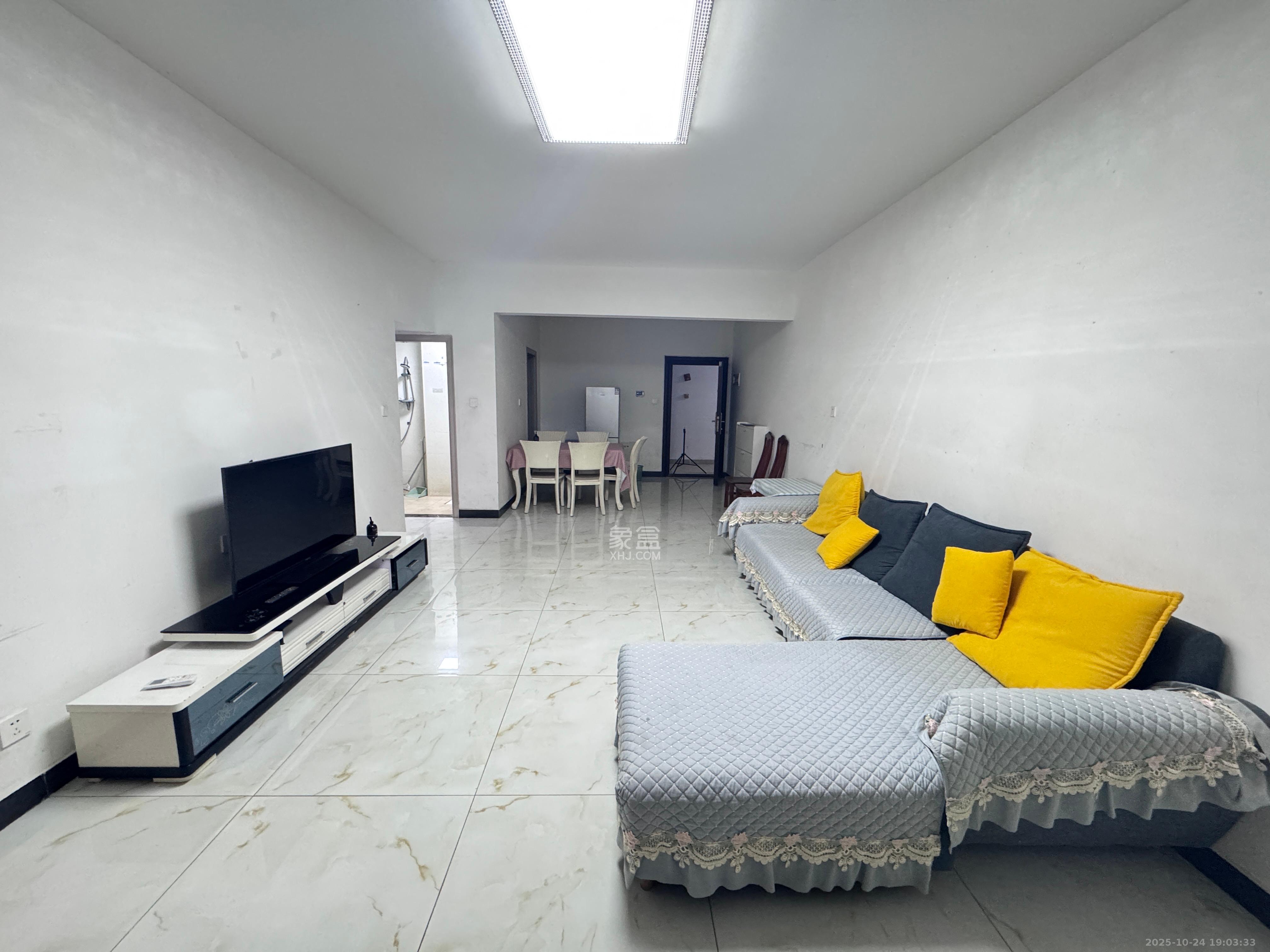 鄱阳佳郡  1室0厅0卫    1800.0元/月室内图