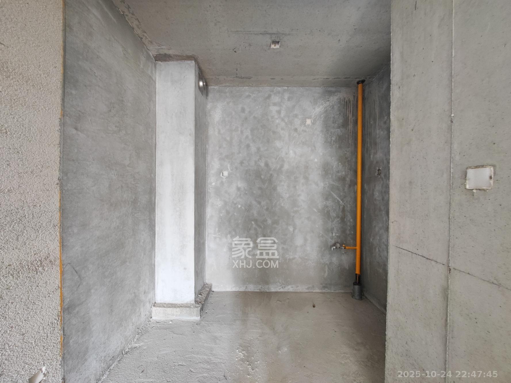 远洋红星天铂一期 3室2厅1卫 85.0万 远洋红星天铂一期 3室2厅1卫 85.0万厨房