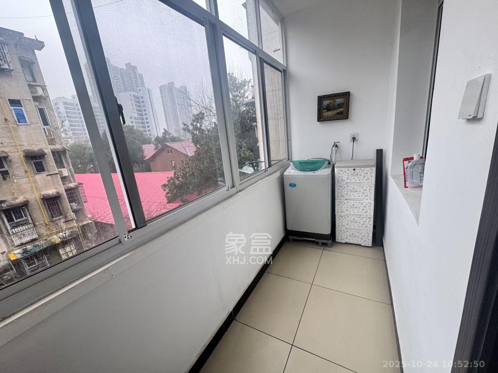 自来水设计公司宿舍  2室1厅1卫    2000.0元/月室内图