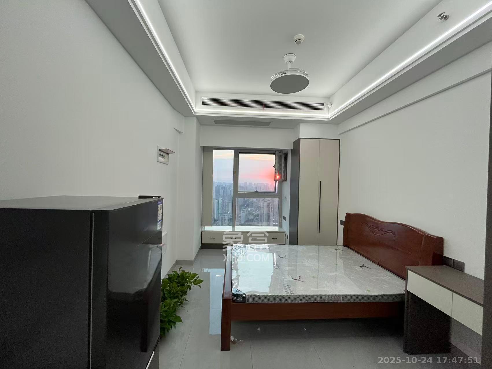 恒大誉府(融誉商业中心) 1室0厅1卫 1400.0元/月 恒大誉府(融誉商业中心) 1室0厅1卫 1400.0元/月室内图