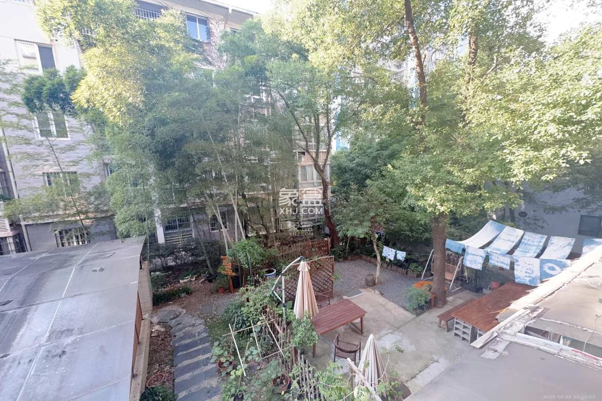 申奥美域 2室2厅1卫 1800.0元/月 申奥美域 2室2厅1卫 1800.0元/月室内图