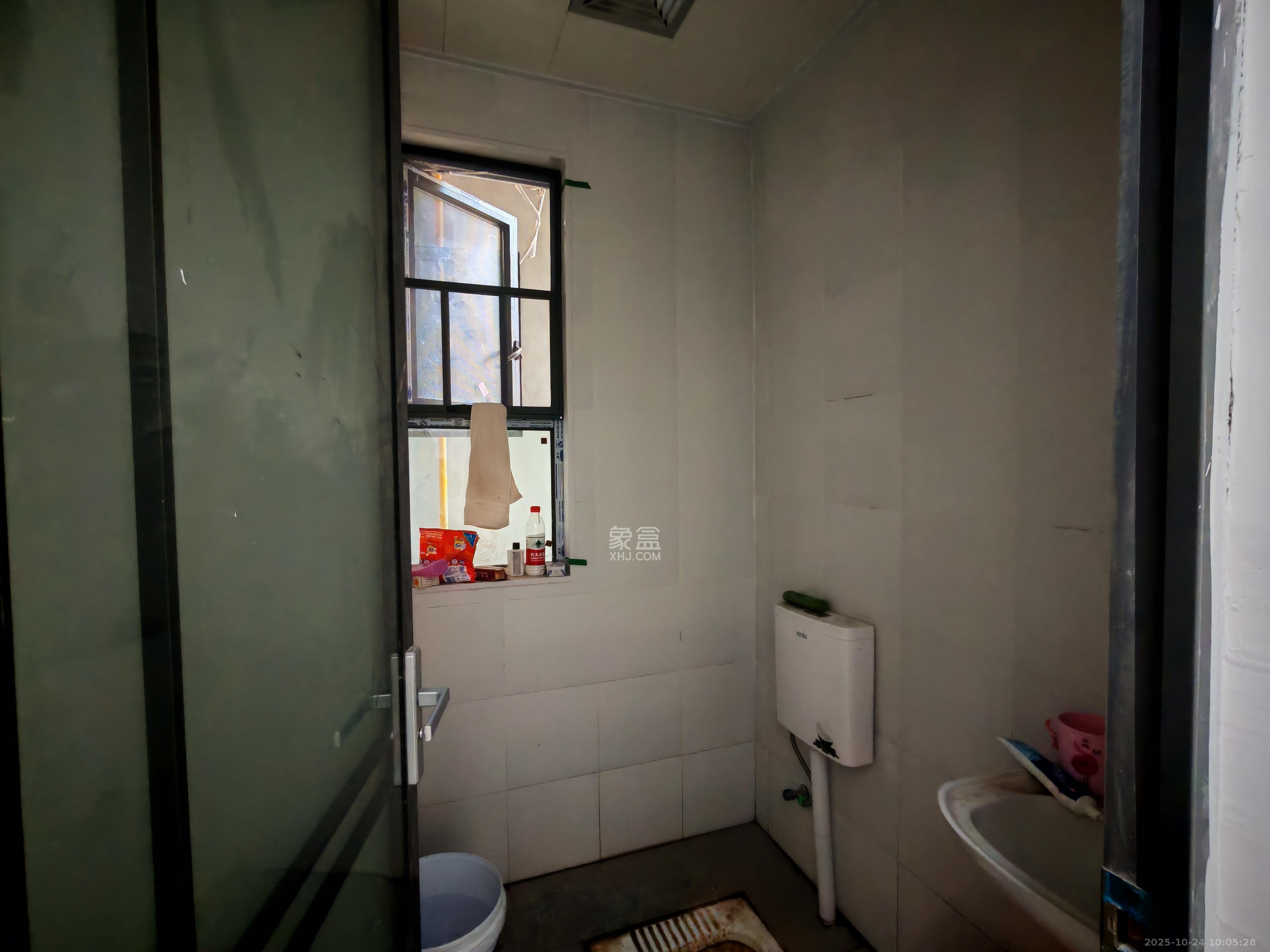 湖开小区（湖南开关厂宿舍）/南大桥社区  2室2厅1卫    1800.0元/月室内图