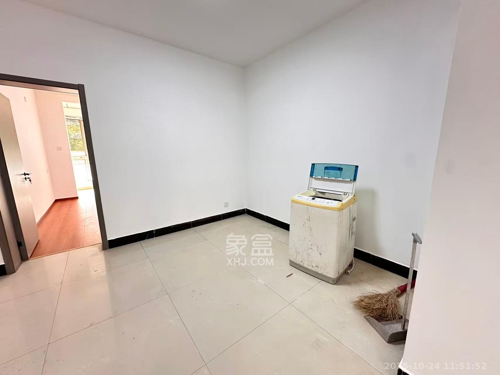 惠泽园 2室2厅1卫 2200.0元/月 惠泽园 2室2厅1卫 2200.0元/月室内图