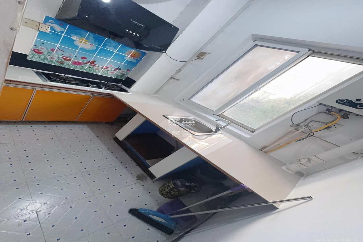 申奥美域 2室2厅1卫 1800.0元/月 申奥美域 2室2厅1卫 1800.0元/月室内图