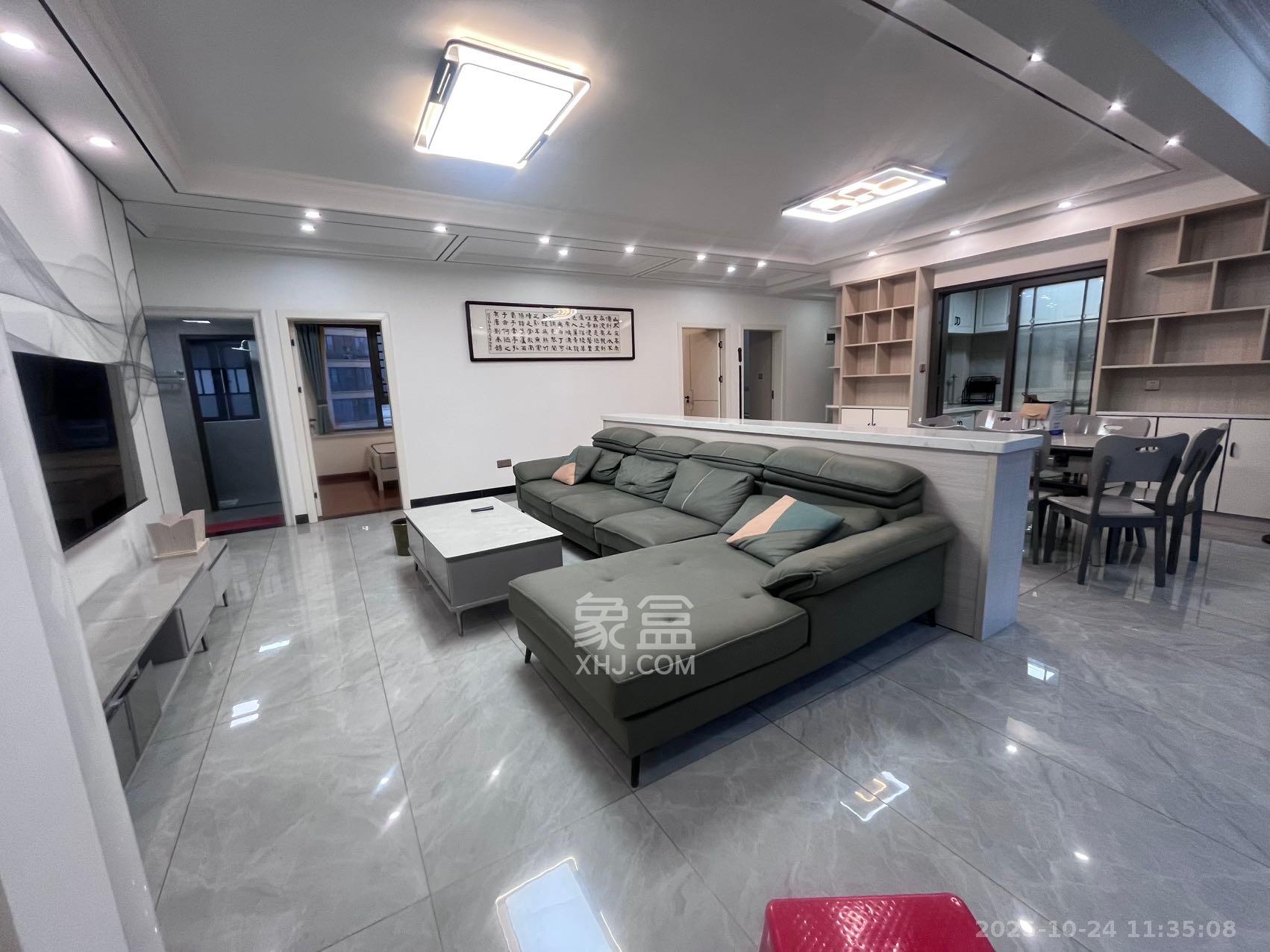 山水梅溪雅郡  4室2厅2卫    3200.0元/月室内图1