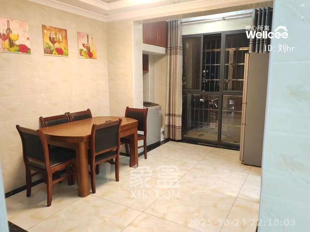 和康园小区  3室2厅2卫    2200.0元/月 和康园小区  3室2厅2卫    2200.0元/月室内图