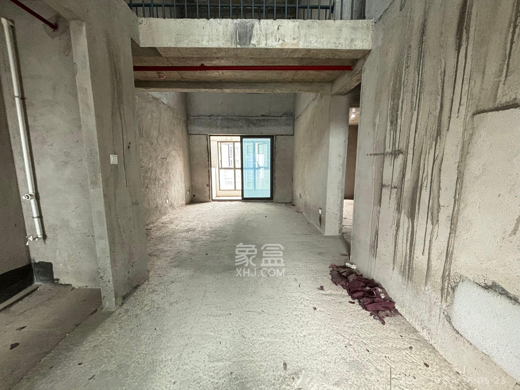 明昇壹城(明昇时代广场)二期  5室1厅3卫    2500.0元/月 明昇壹城(明昇时代广场)二期  5室1厅3卫    2500.0元/月