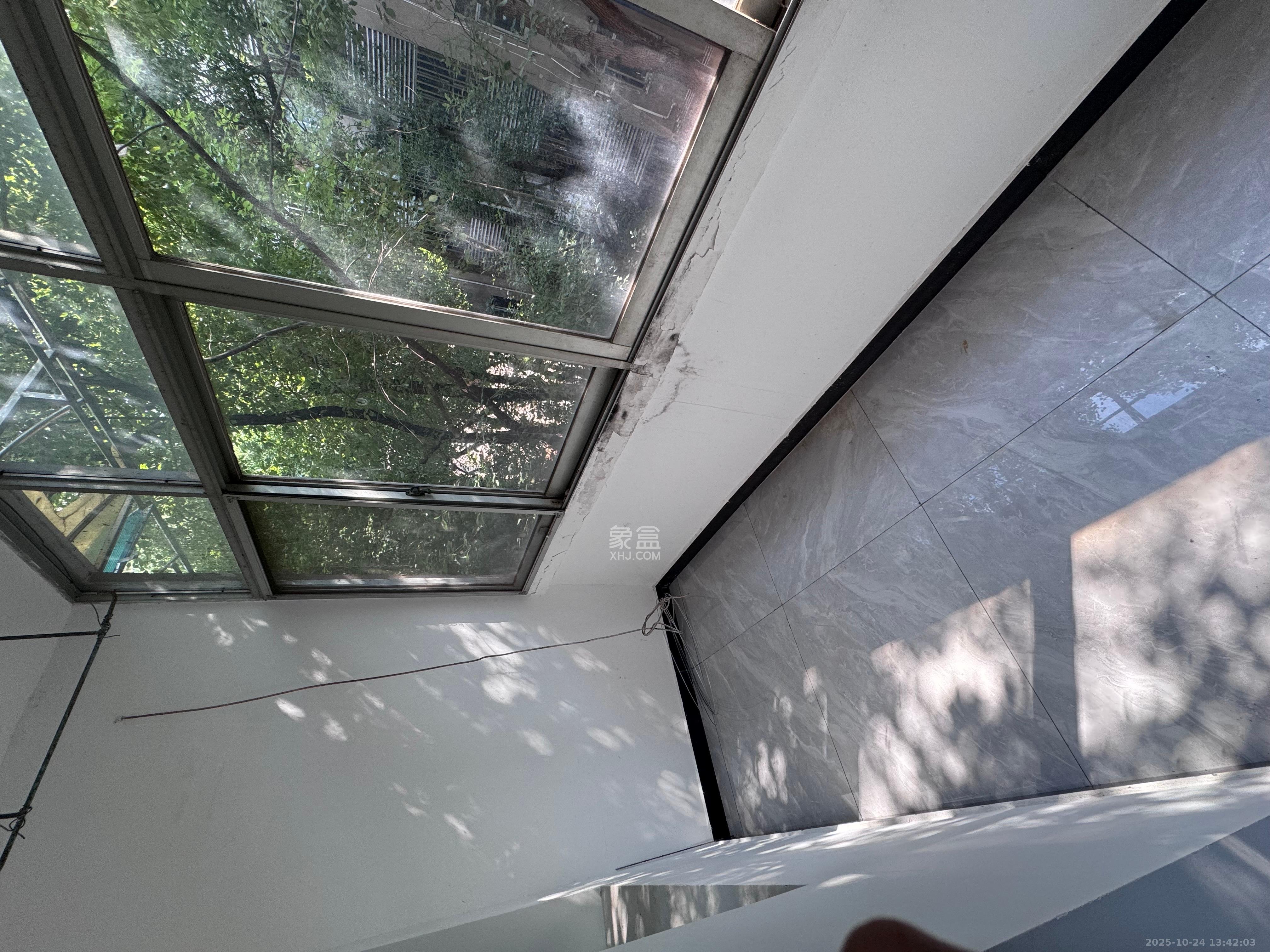 文艺新村  1室1厅1卫    1200.0元/月室内图