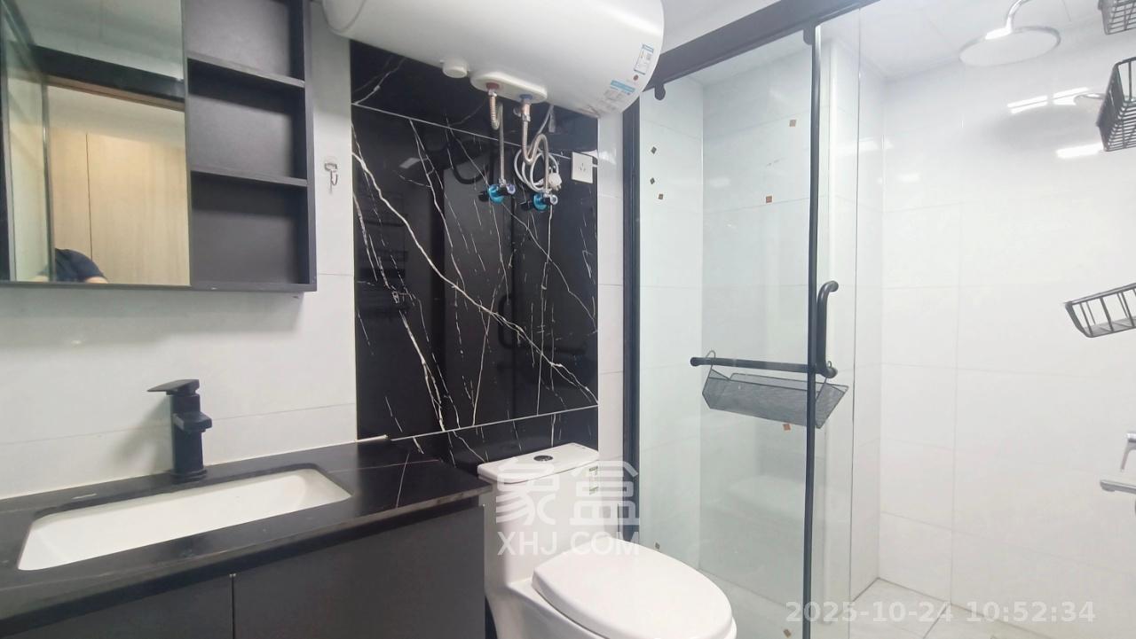 藏珑湖上公馆  1室0厅0卫    1500.0元/月室内图