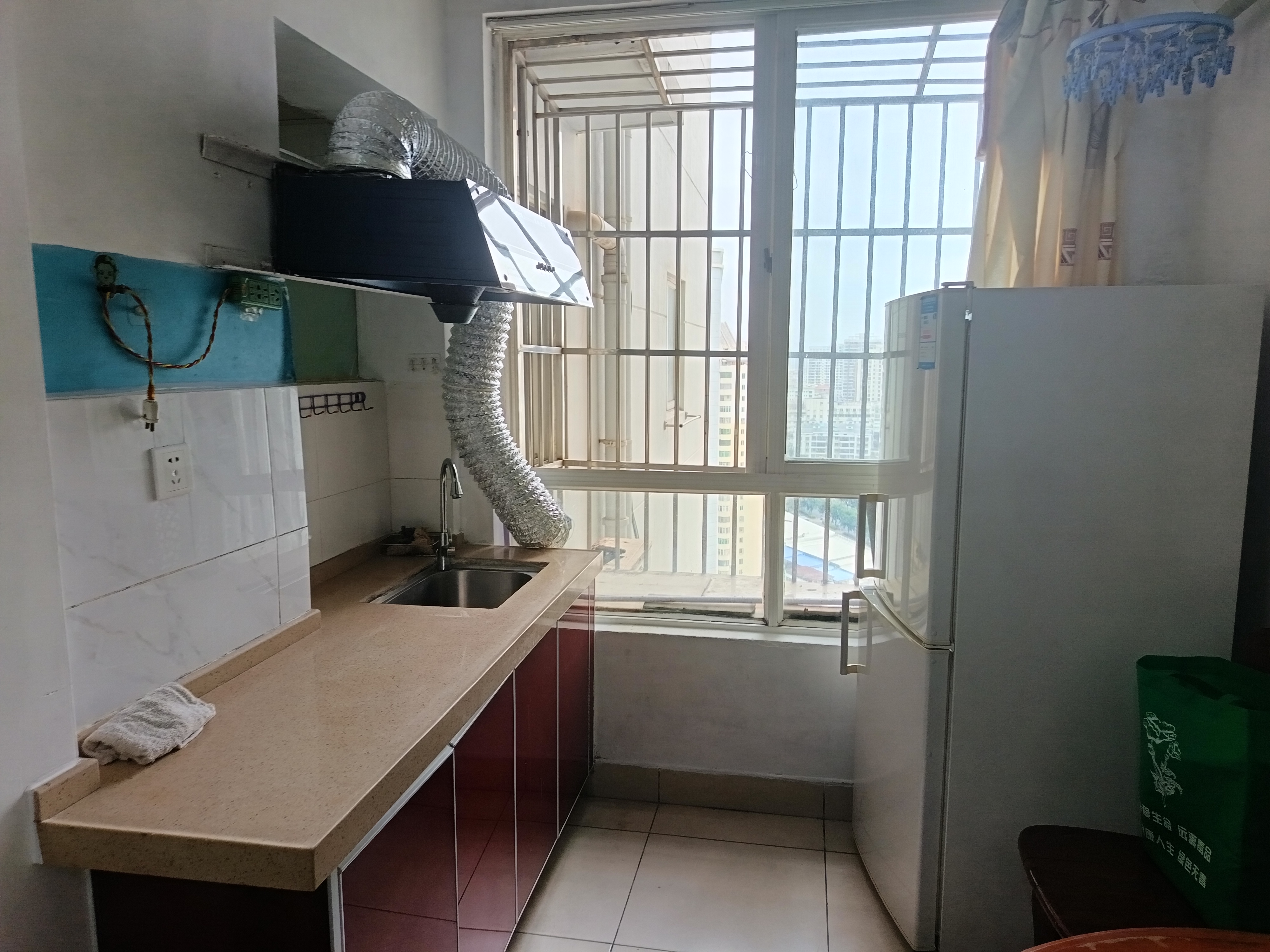 海韵裕都  1室0厅1卫    1200.0元/月室内图