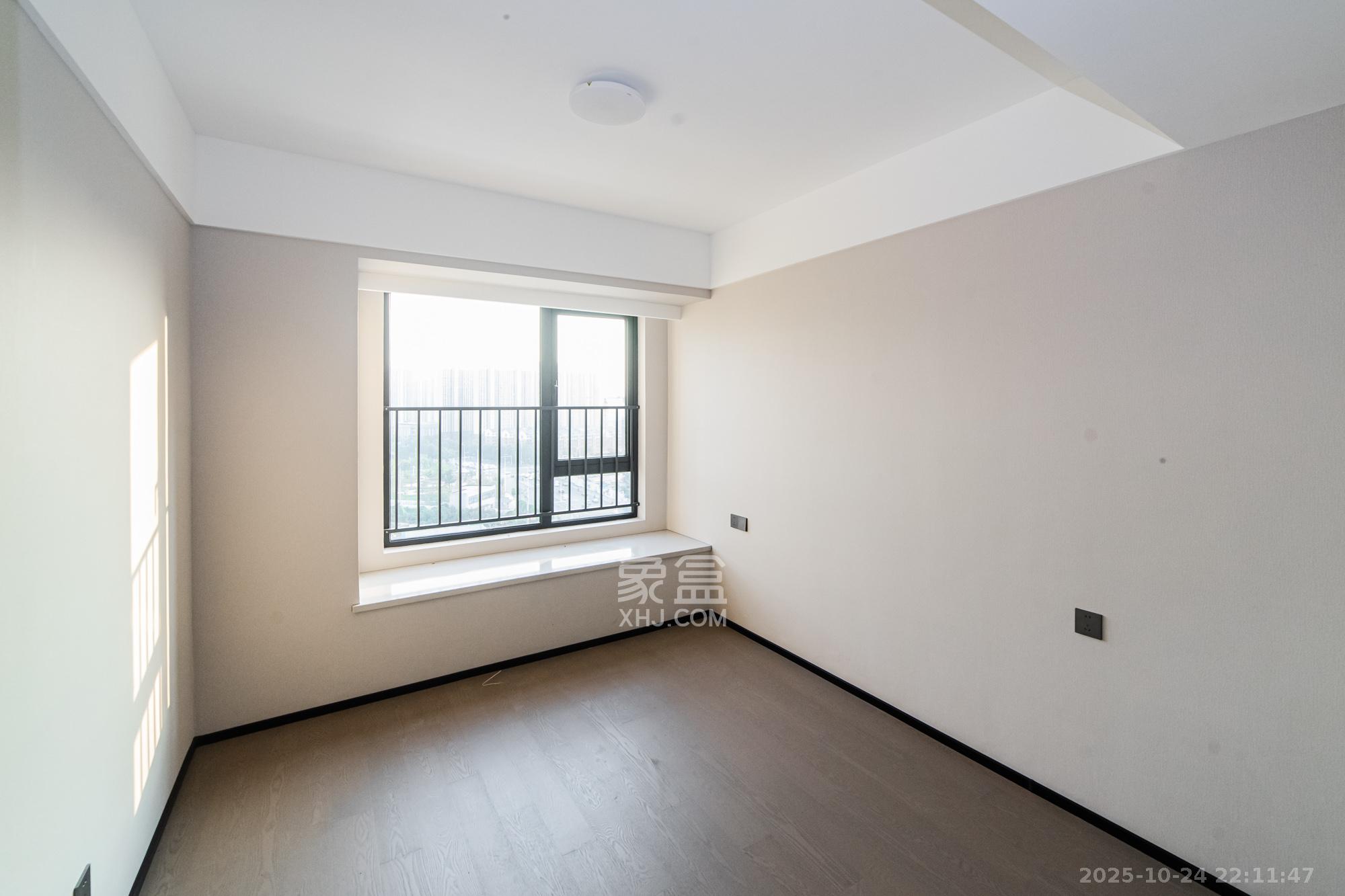 轨道万科璞悦湾  3室2厅2卫    158.0万 轨道万科璞悦湾  3室2厅2卫    158.0万卧室