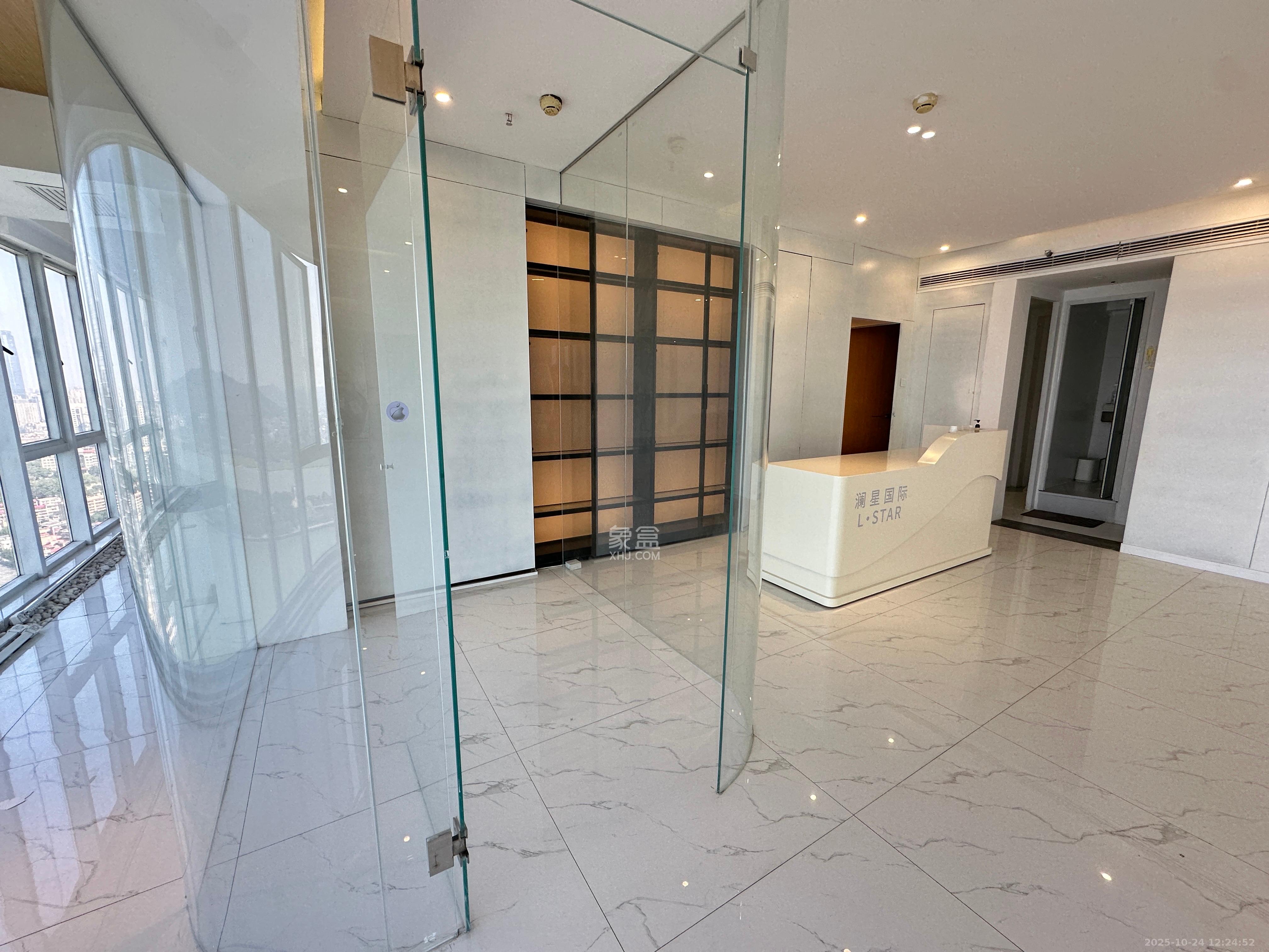 保利国际广场  1室1厅1卫    9000.0元/月室内图