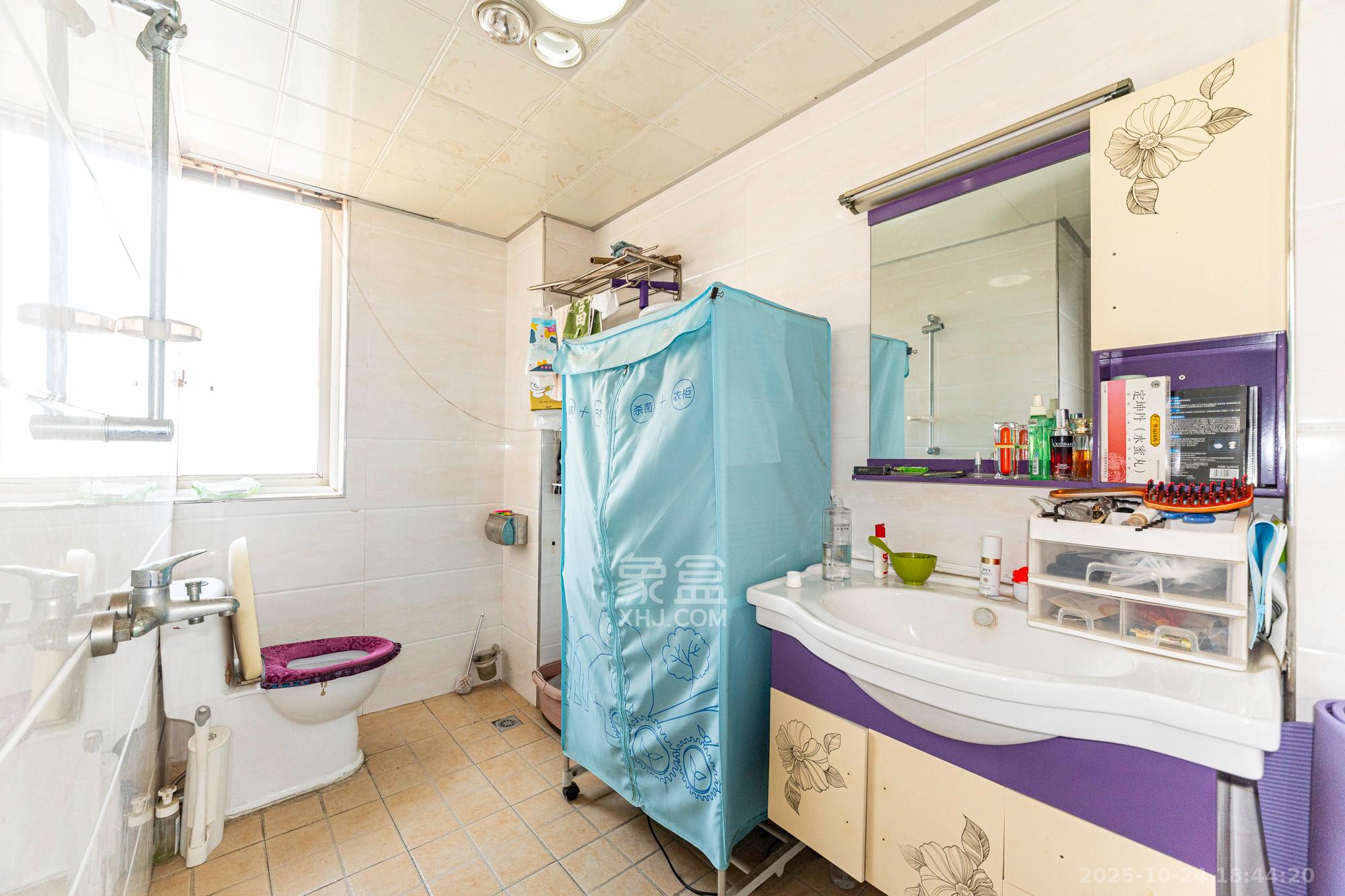 锦璨家园  3室2厅1卫    48.0万卫生间