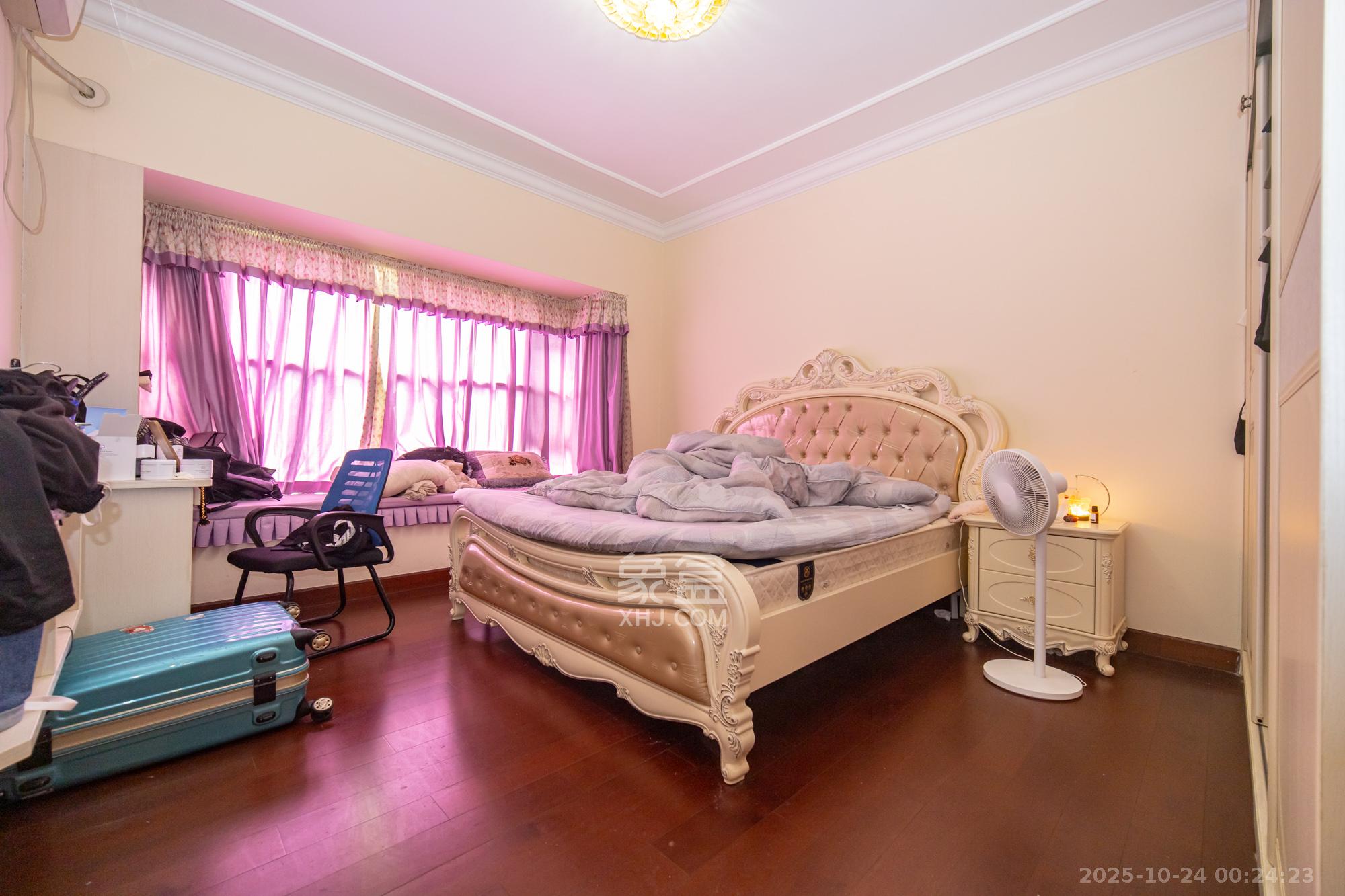 恒大雅苑  3室2厅2卫    106.0万卧室